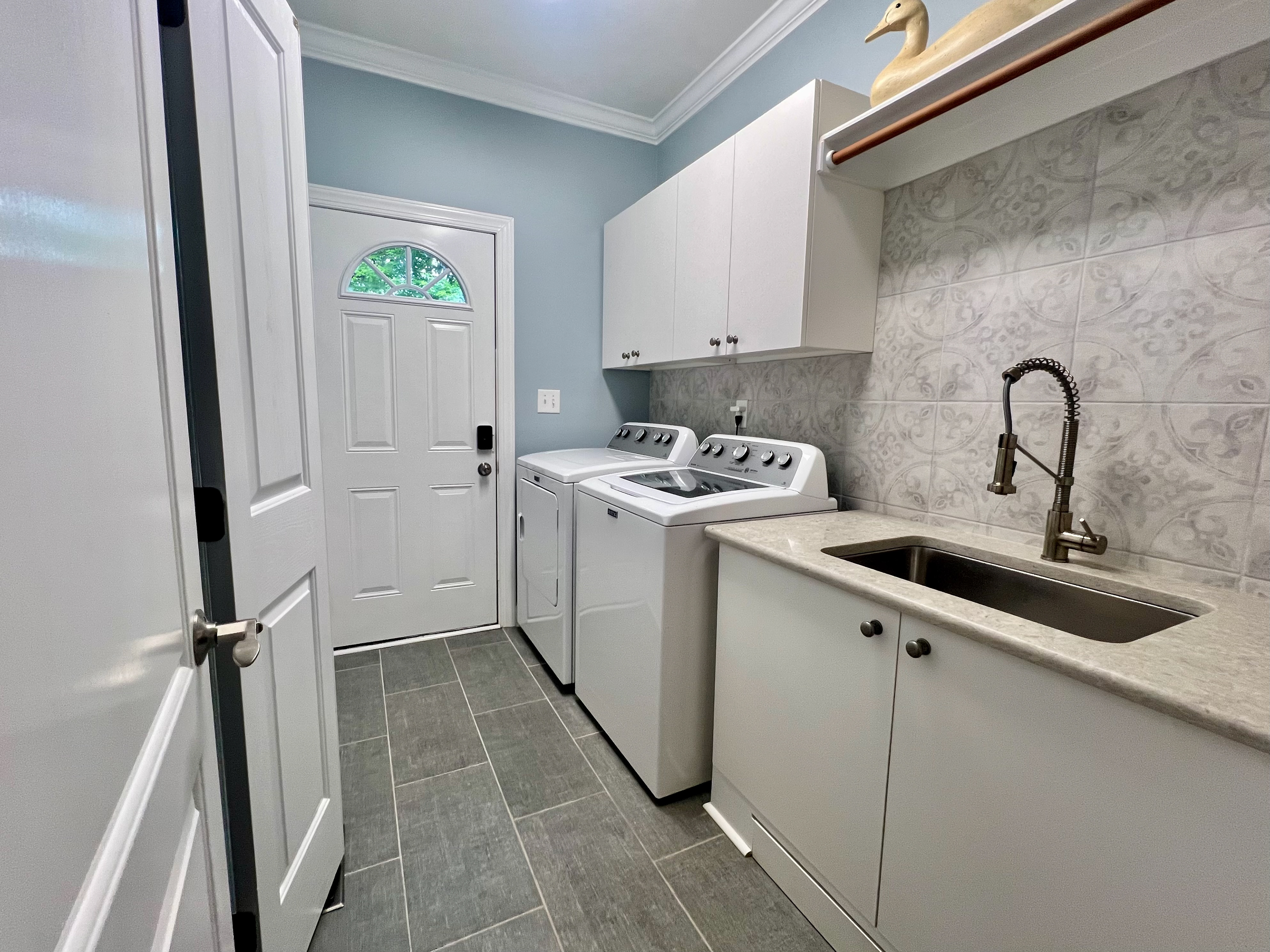 Laundry/mud room