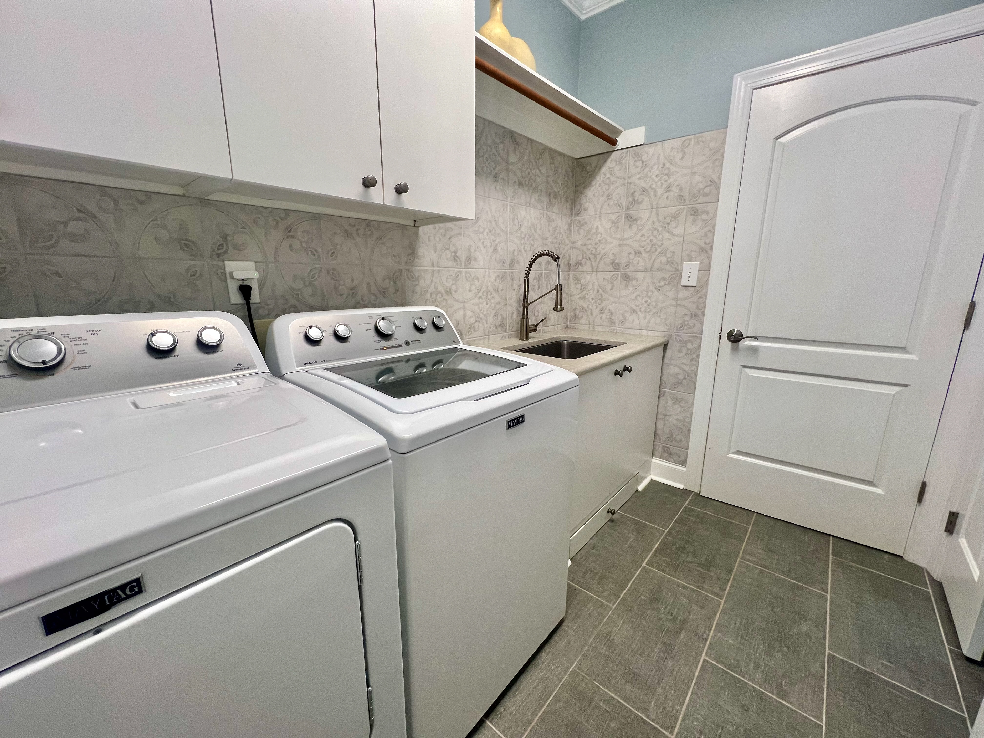Laundry/mud room