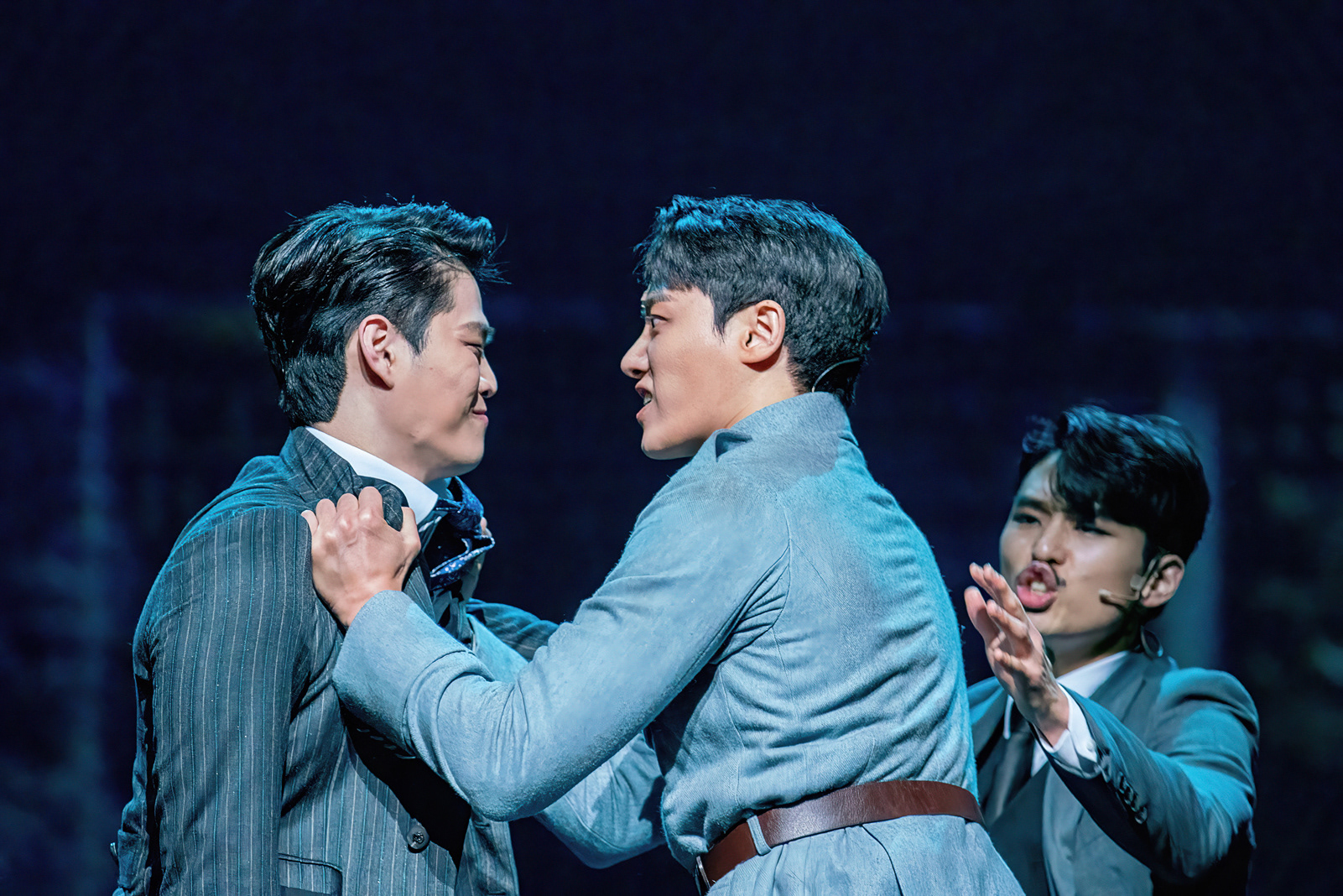 김성식,김바울. 2022. Charlotte Theater