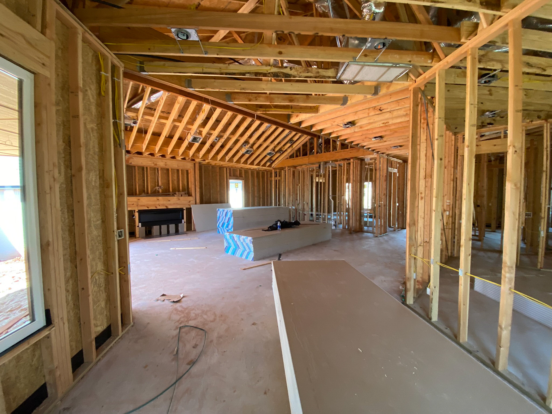 Kitchen and living area. View from the dinning area