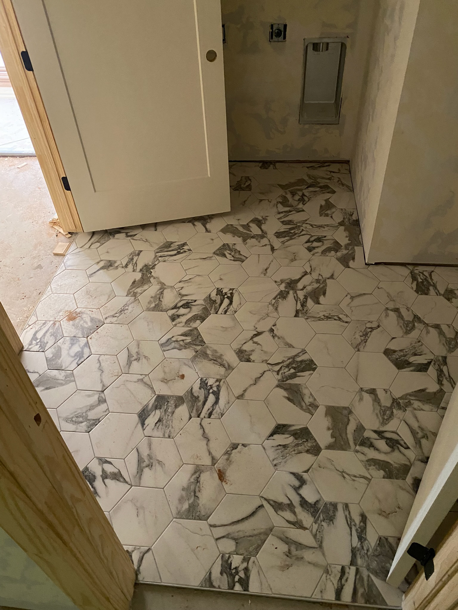 Laundry floor tile 