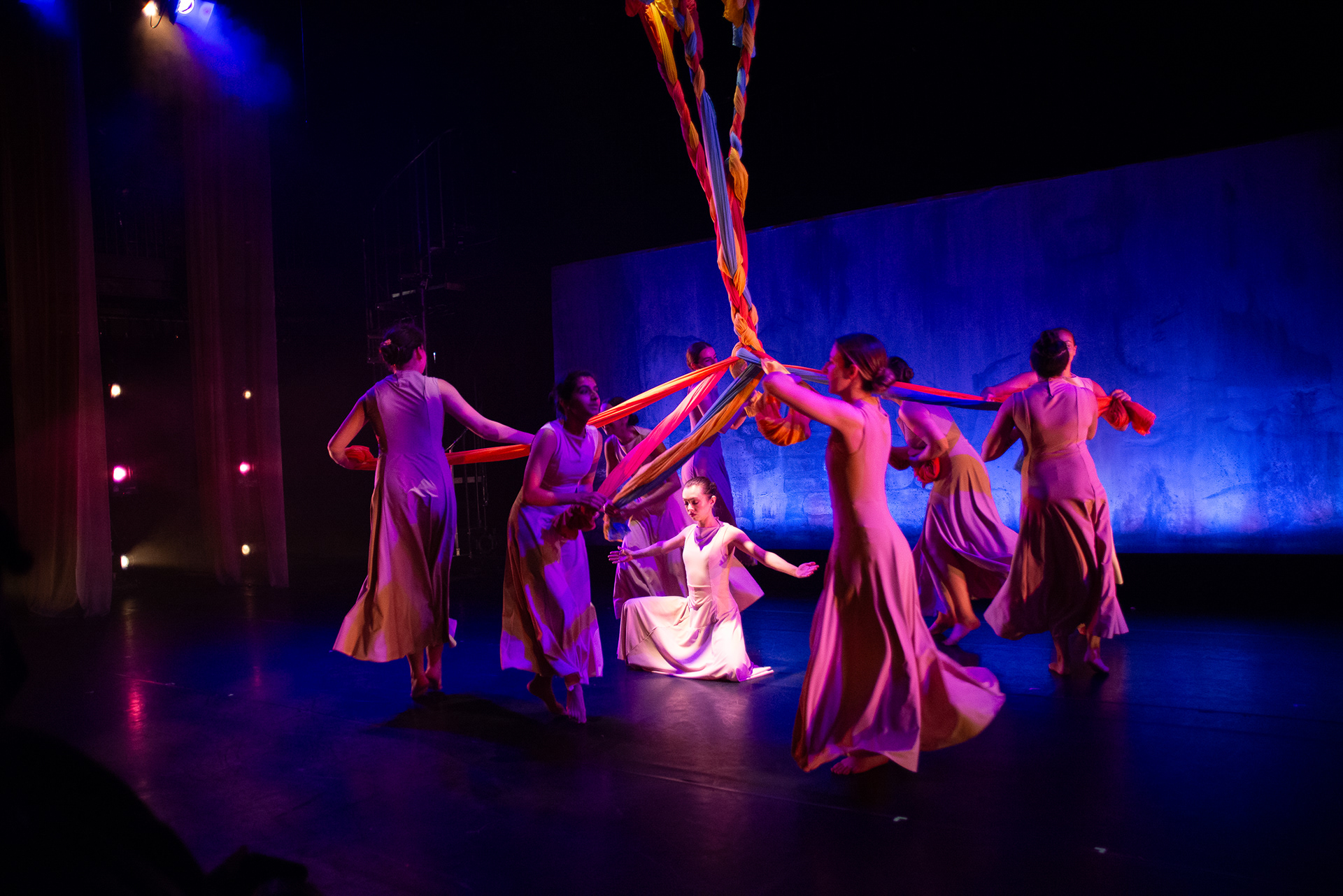 SUTRA: THE INTERWOVEN - Photo by Cassie Haas