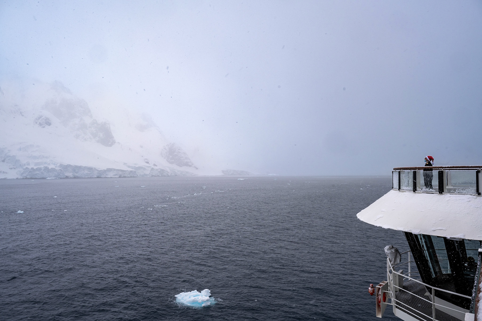 White Christmas off Cape Renard