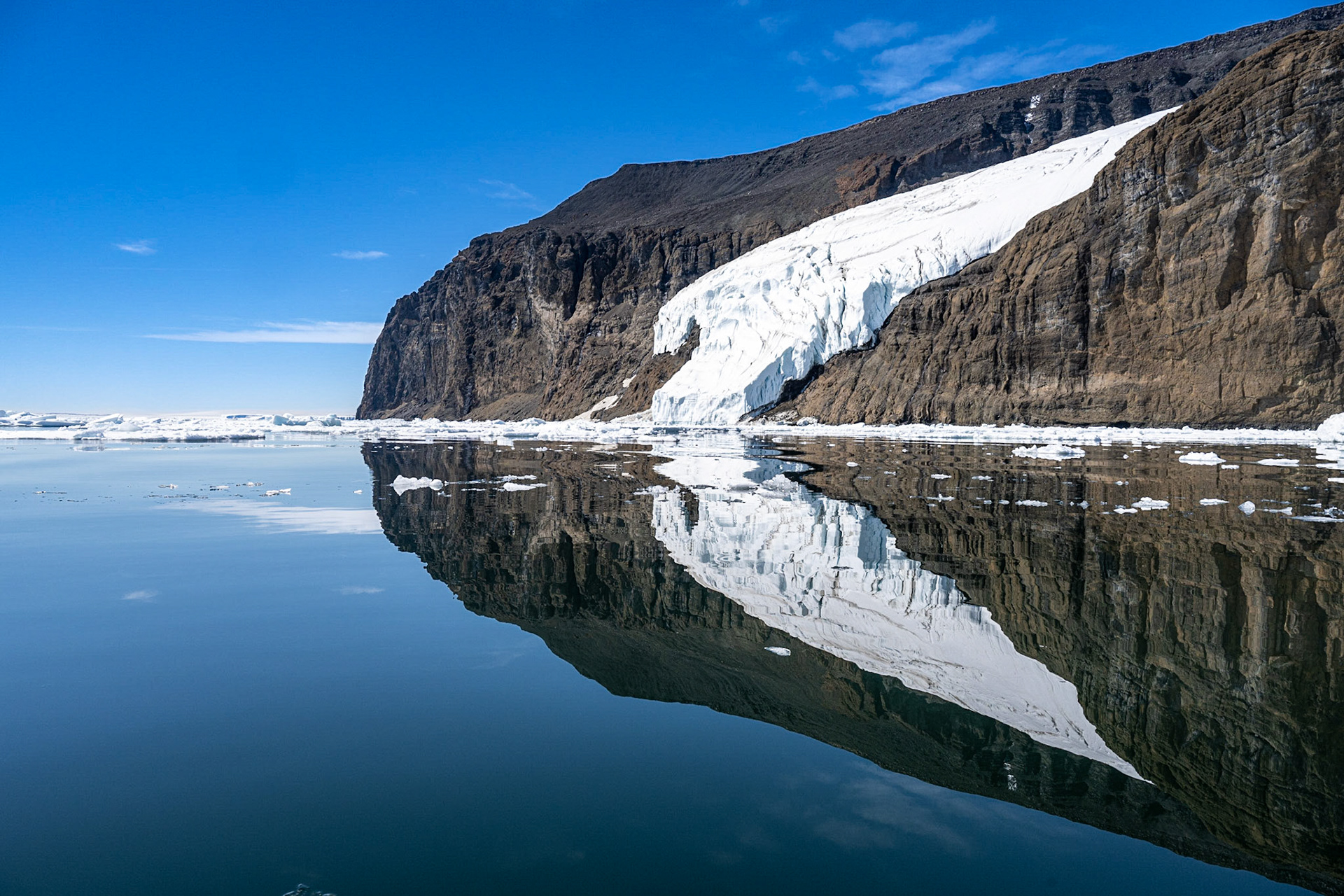 Reclining Walrus, Lockyer Island