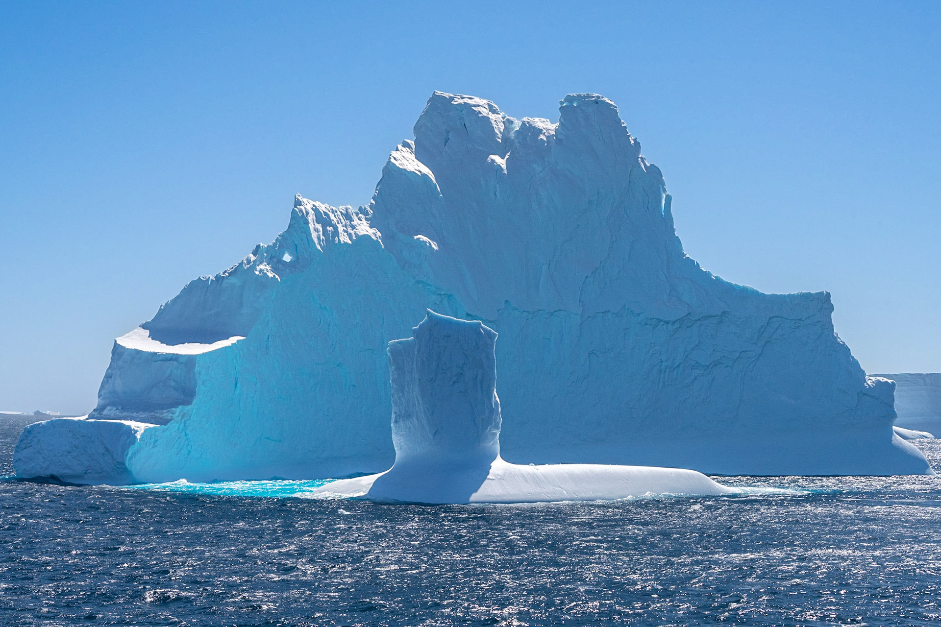 Ice Castle, Antarctic Sound