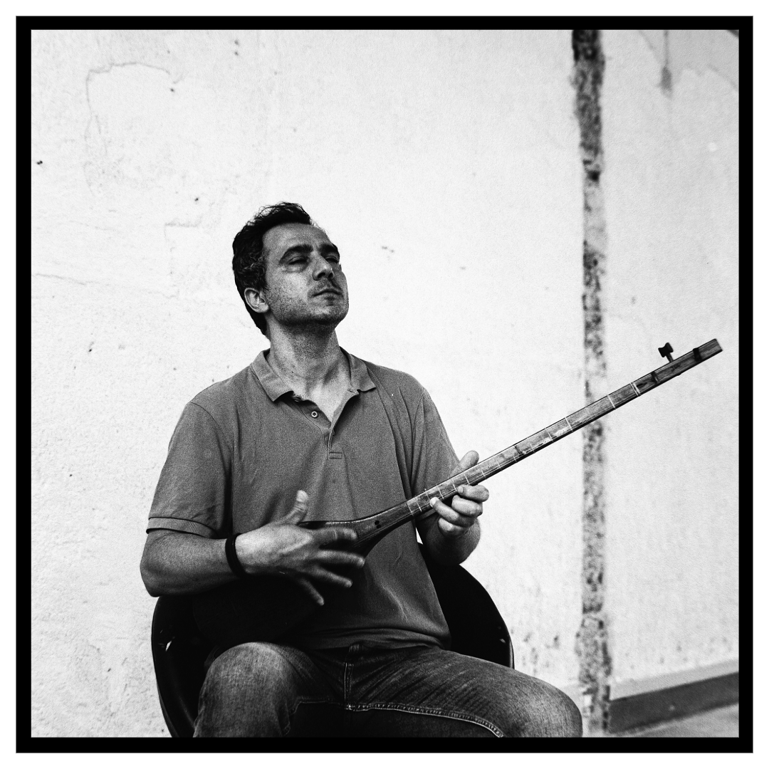 Photoshoot in Ateliers of Artists in Exil