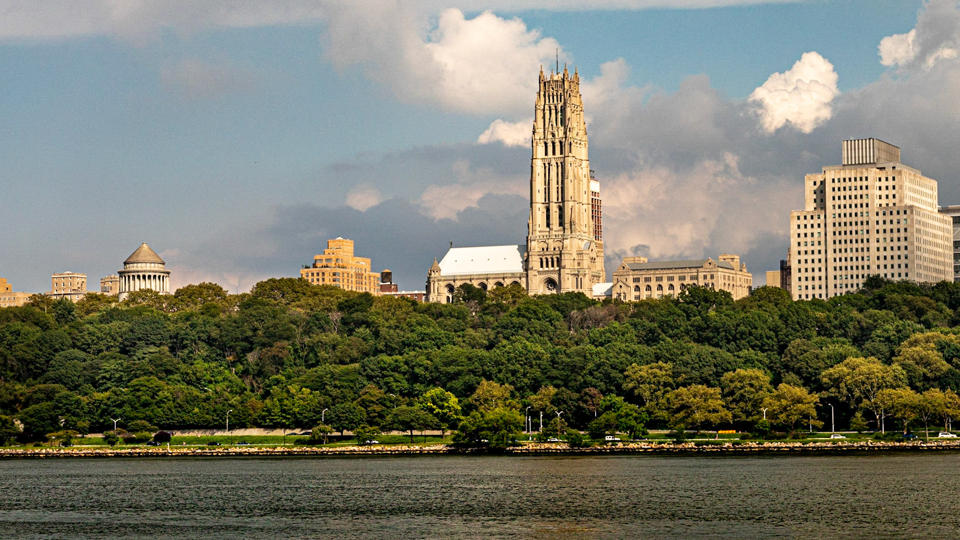 New York River Cruise
