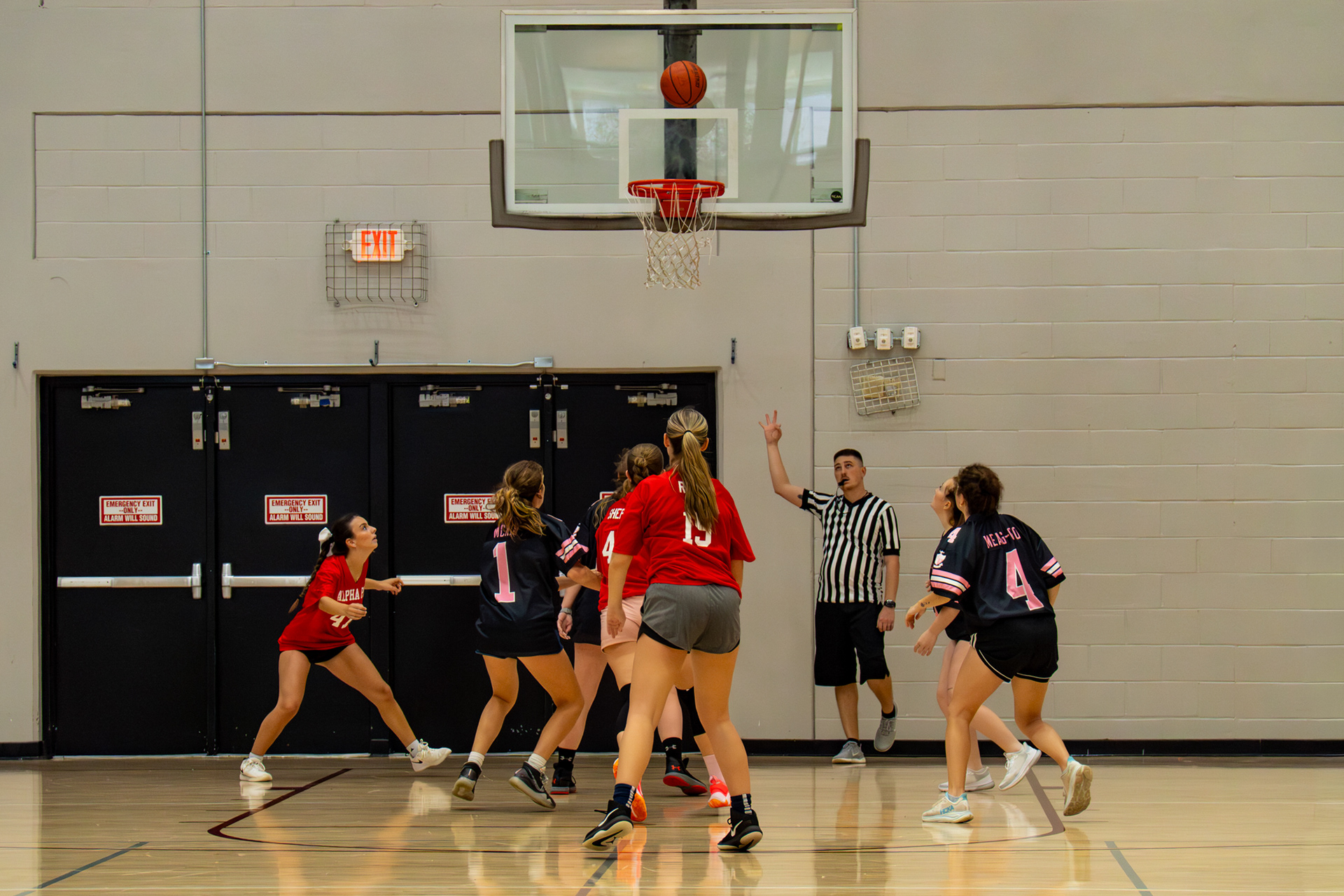 Alpha Phi faces Gamma Phi Beta in the first round of basketball.