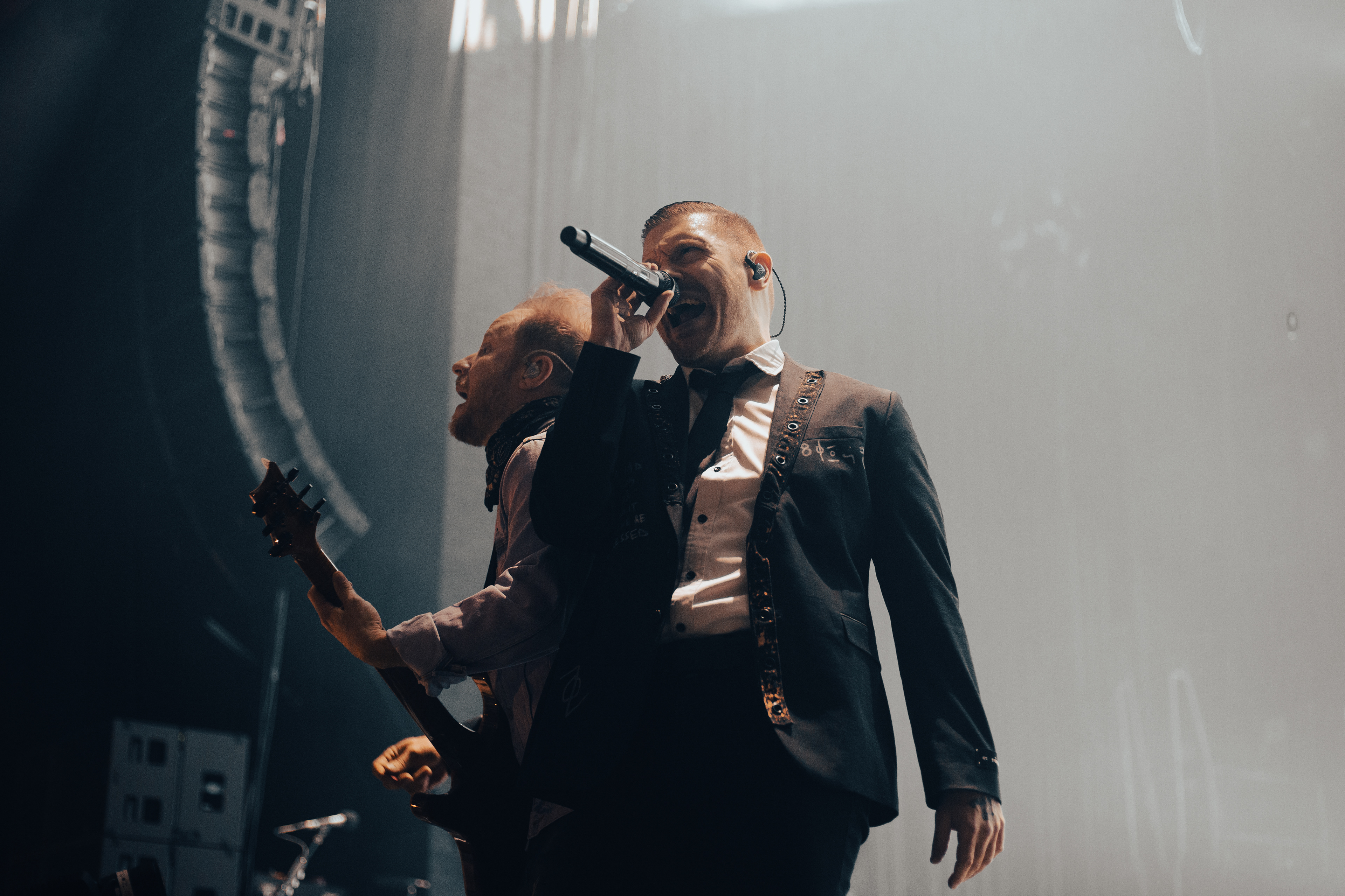 SHINEDOWN
