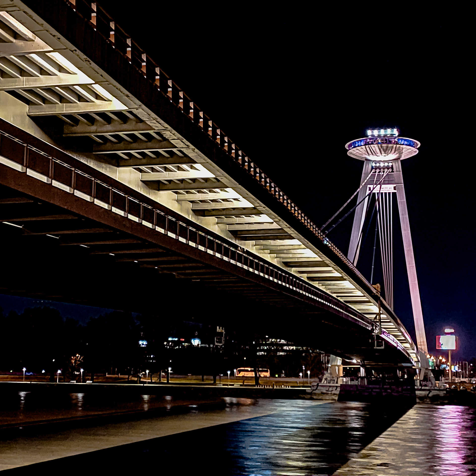 Night mode on iPhone 11 and iOS 13 is pretty awesome, isn’t it?