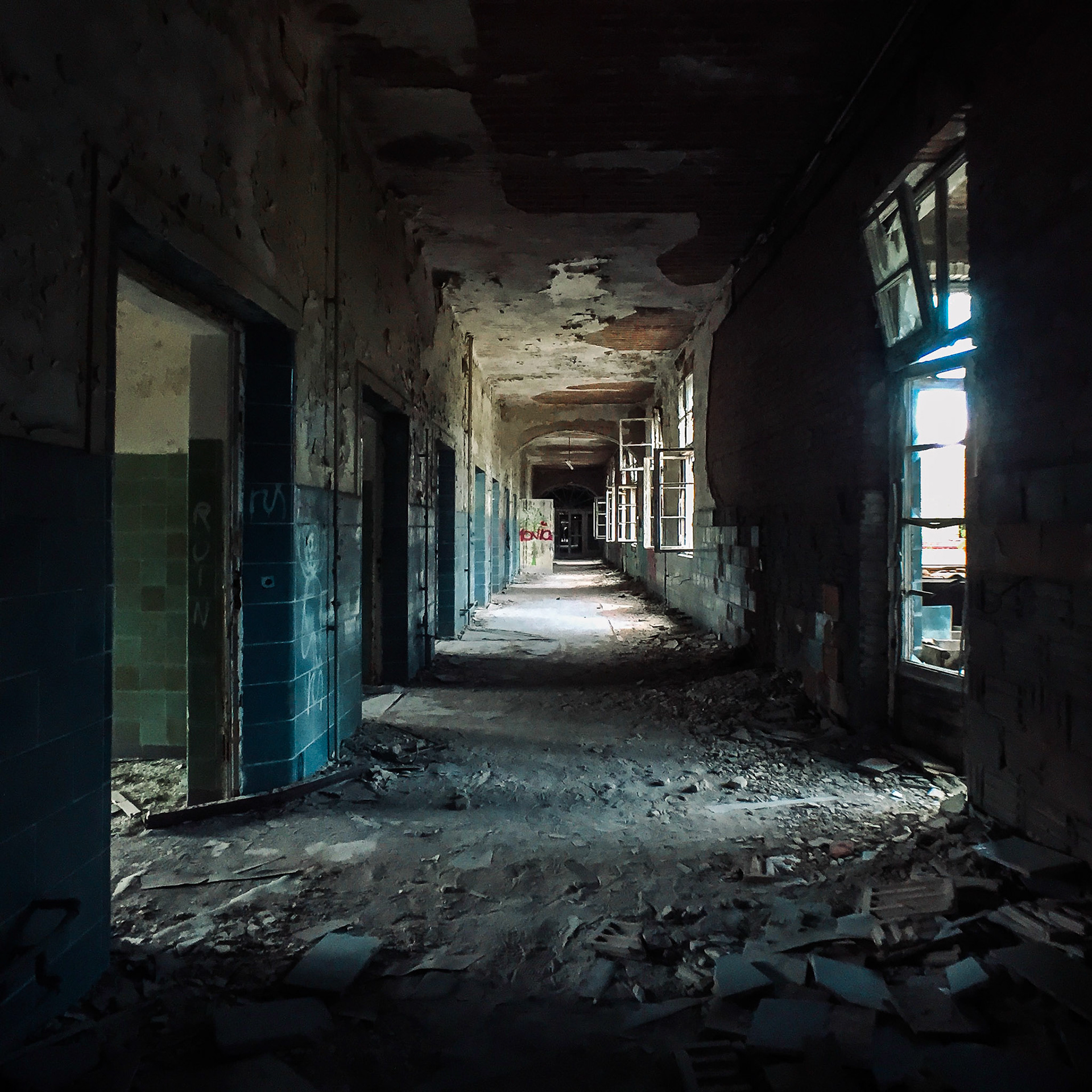 Abandoned Hallway | Beelitz, German