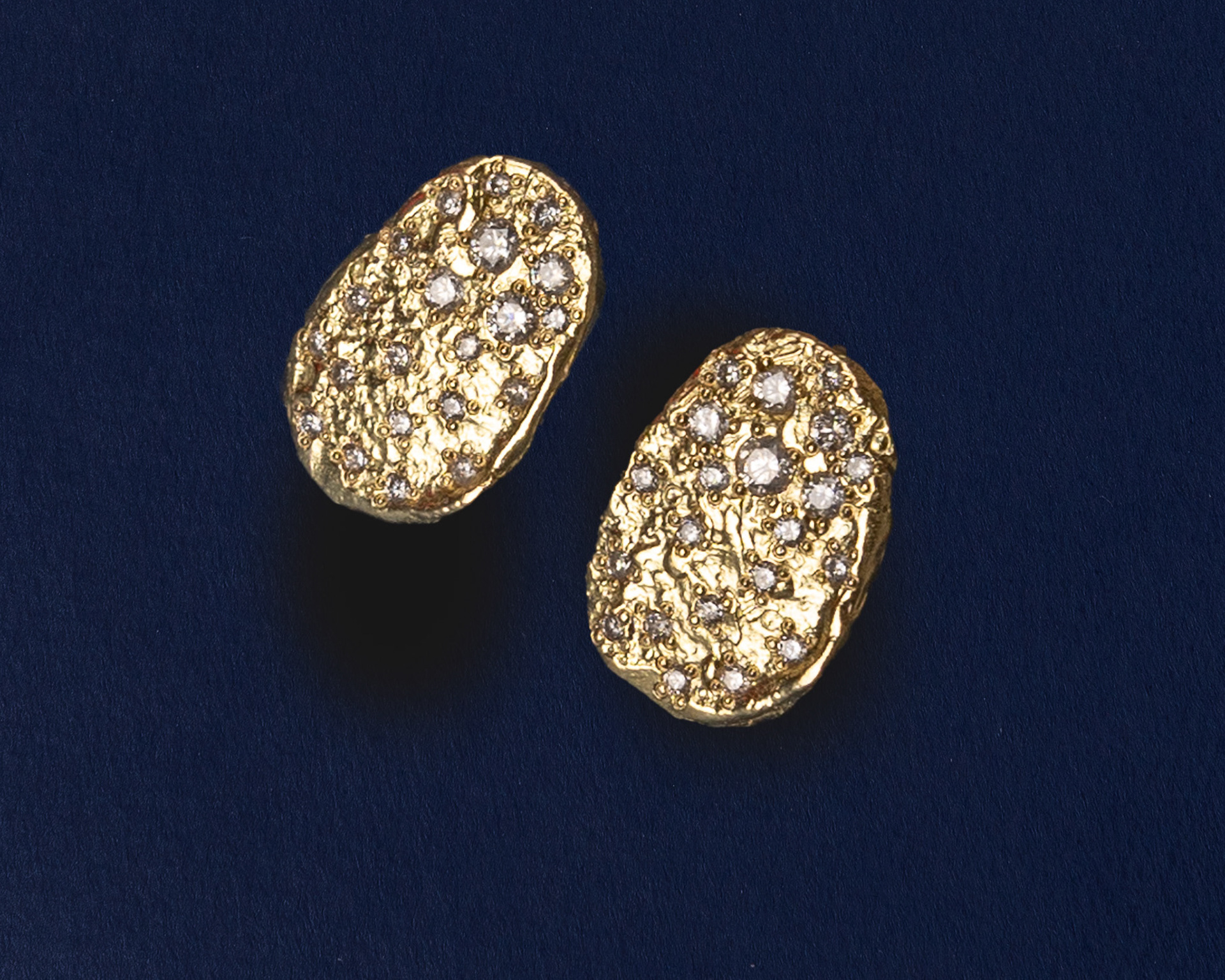 Astro Oro // 18k yellow gold and diamonds