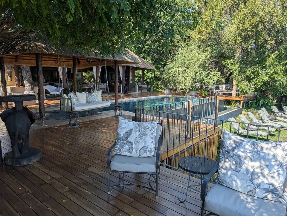 Khaya Ndlovu Safari Manor