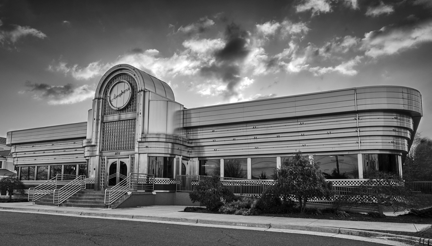 Amphora Diner Herndon by Andy McDonald