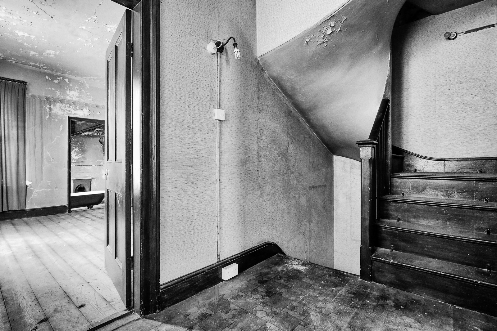 1st Floor Landing, NG1 by Malcolm Sales