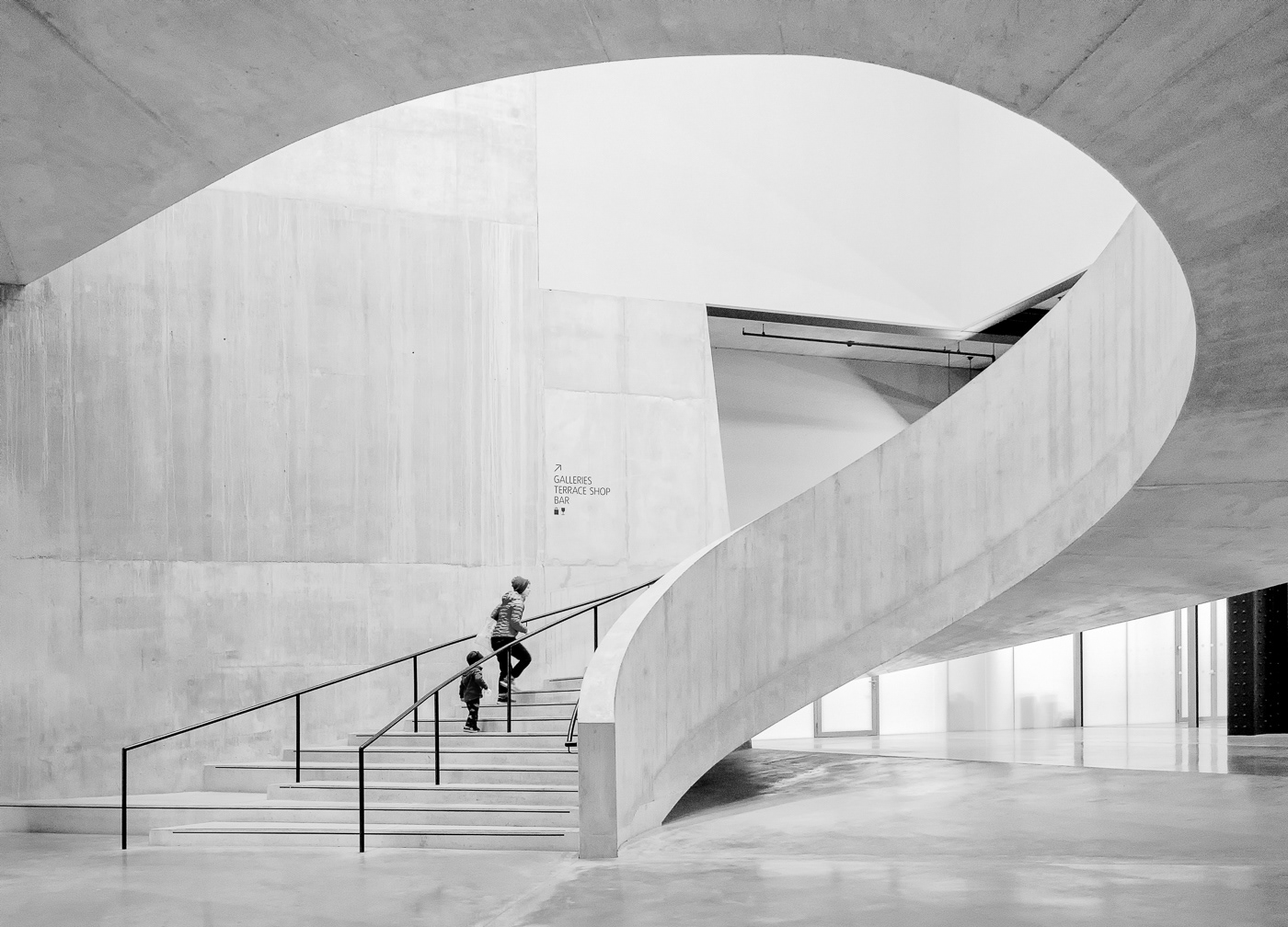 Tate Modern by Stuart Crump