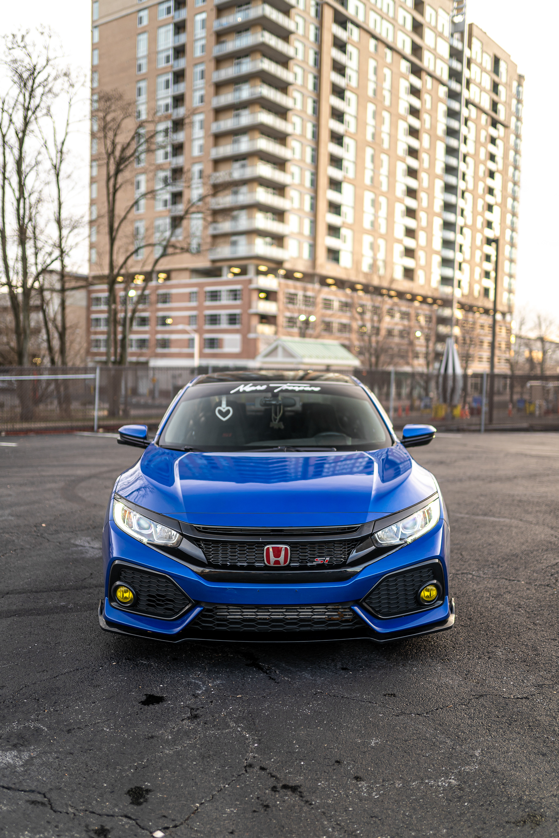 sigma 35mm 1.4 car photography