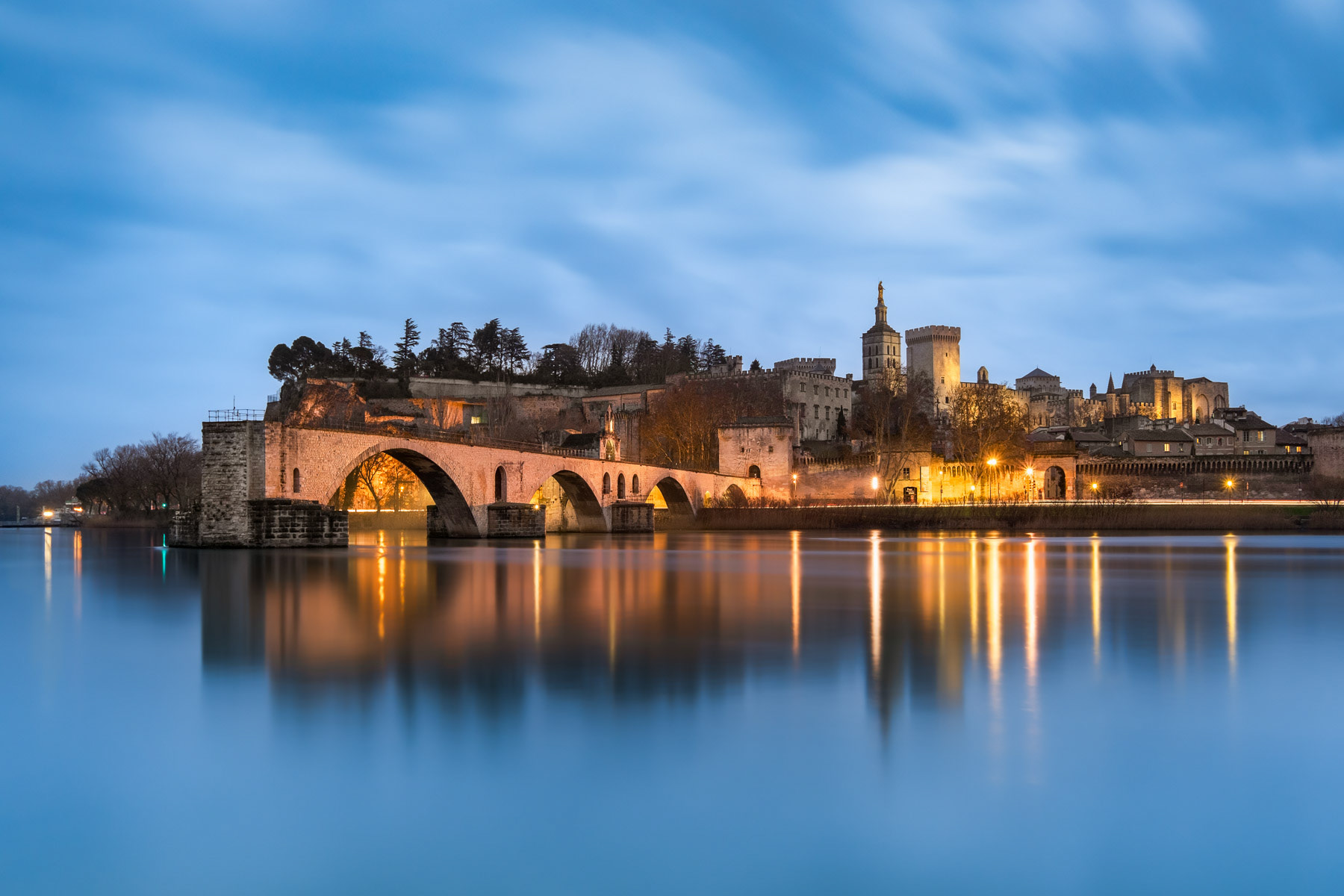 SUR LE PONT | Avignon, Provence - France