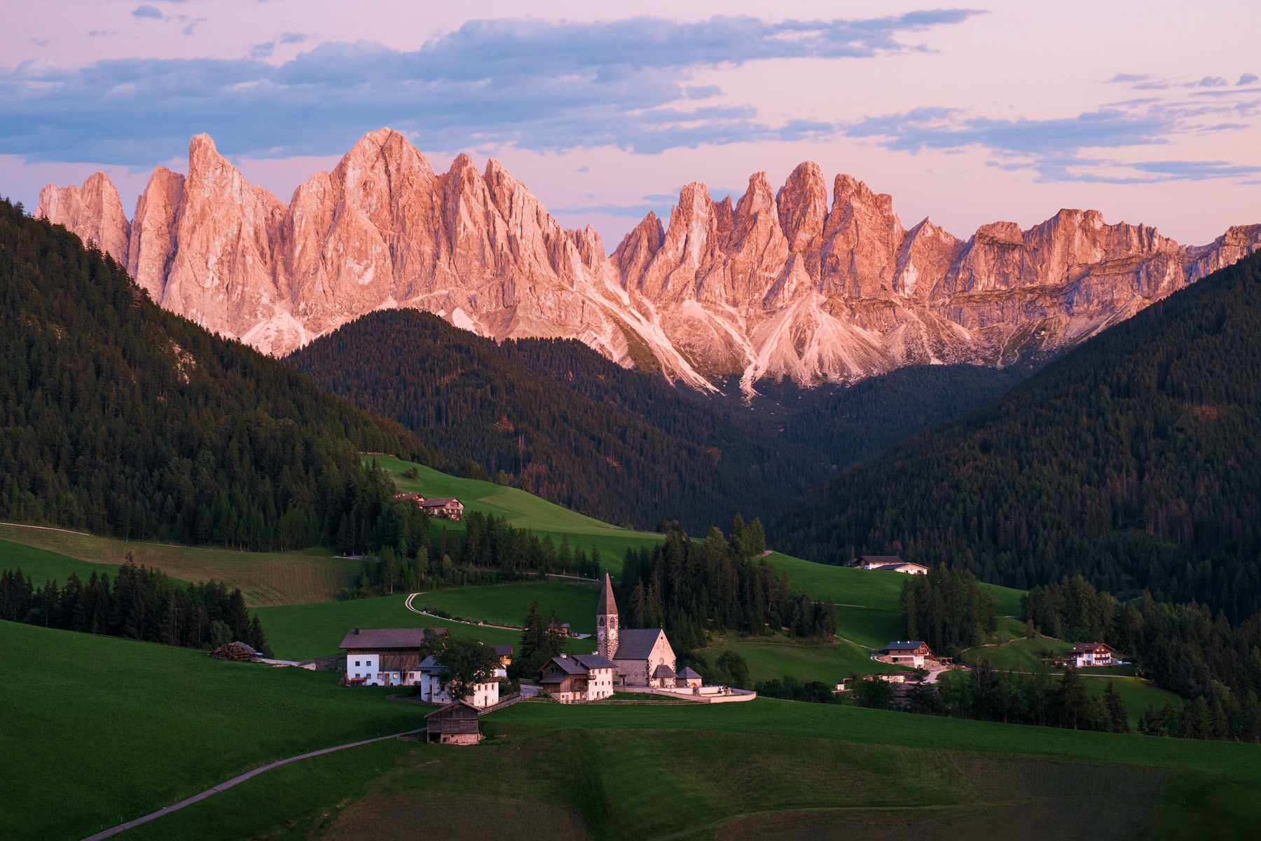 ALPENBRUSH - Val di Funes, Dolomites - Italy