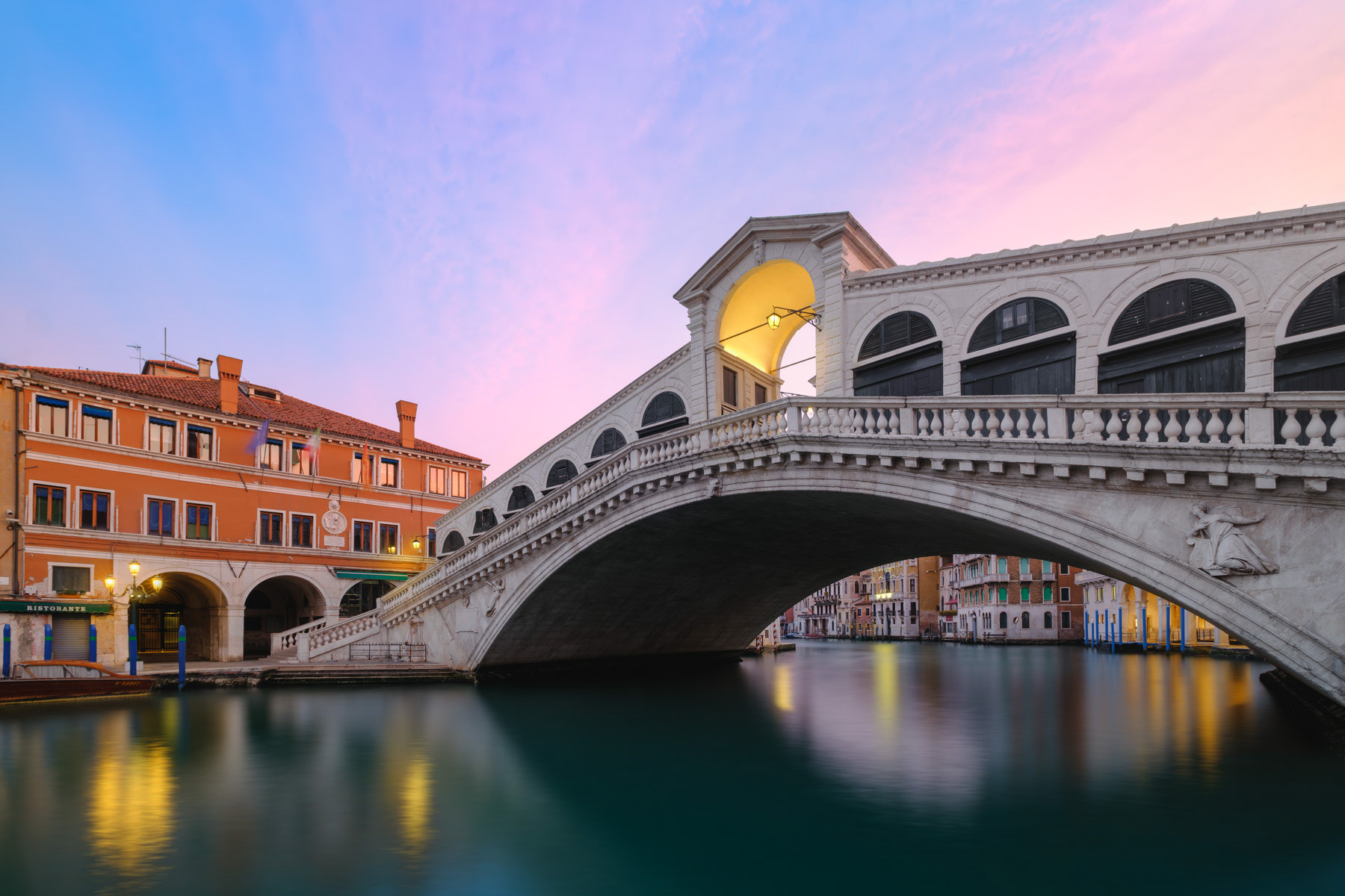 VENETIAN TWILIGHT | Rialto Bridge, Venice - Italy
