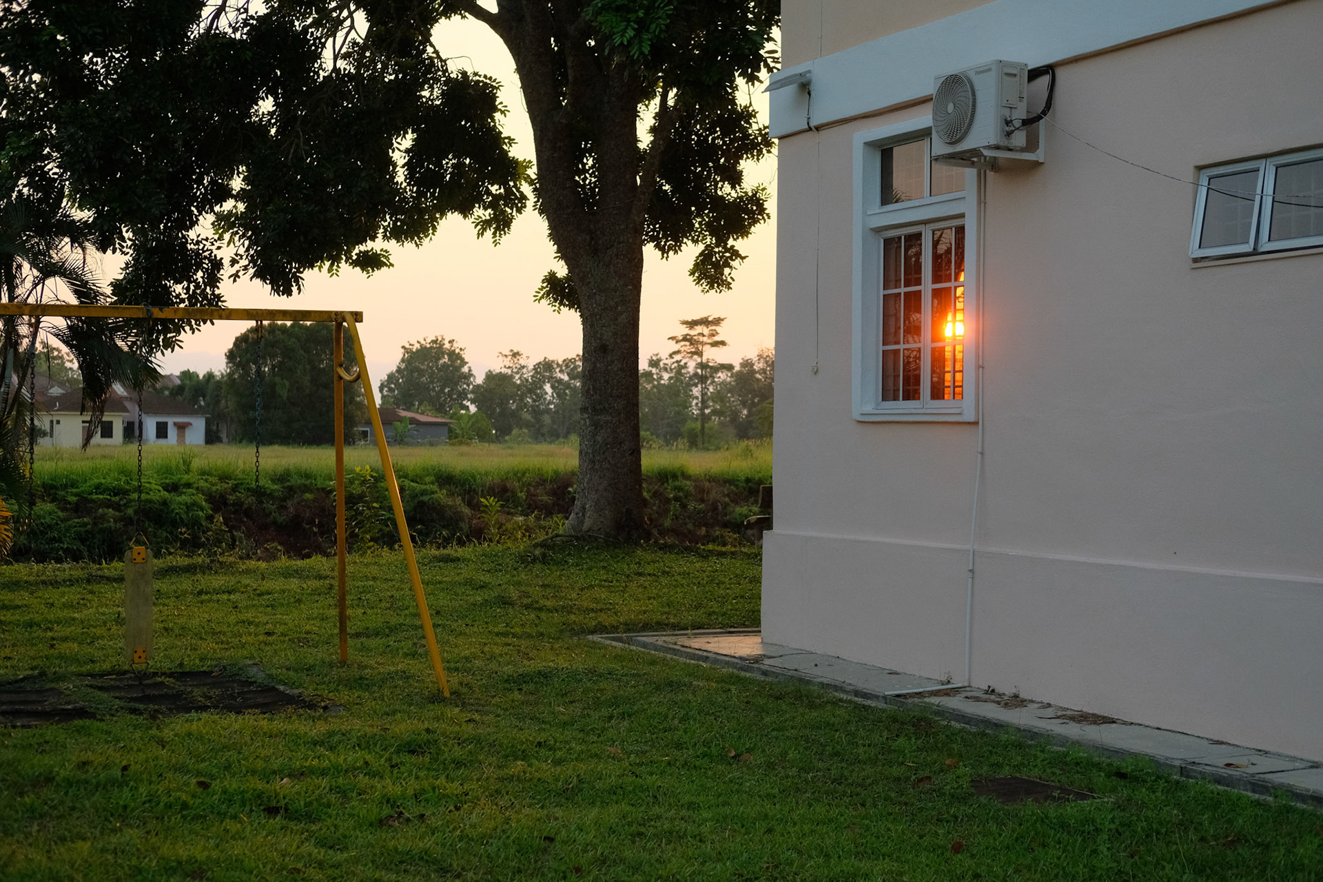 ©yasobrowne I caught the sun