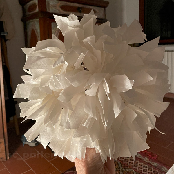 Fabric Textile Art "Pom pom" in white color by Stéphanie Chauvel | sc_patterndesign | surface pattern design