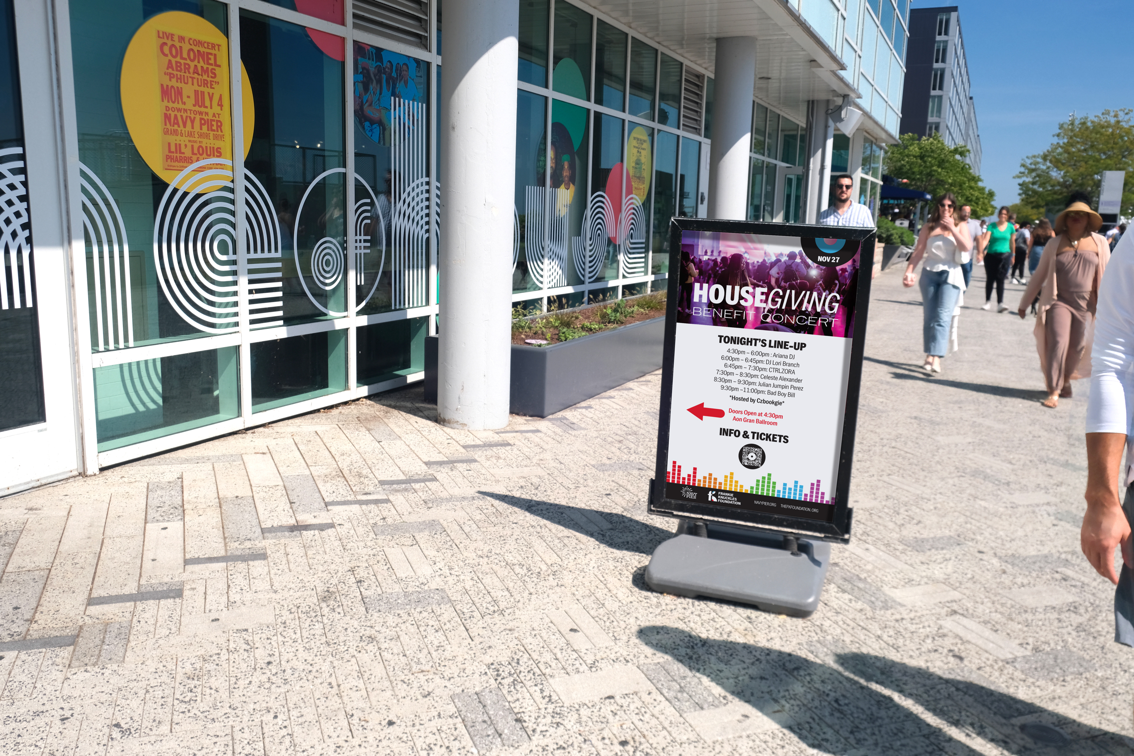 Outdoor Way-finding Mockup
