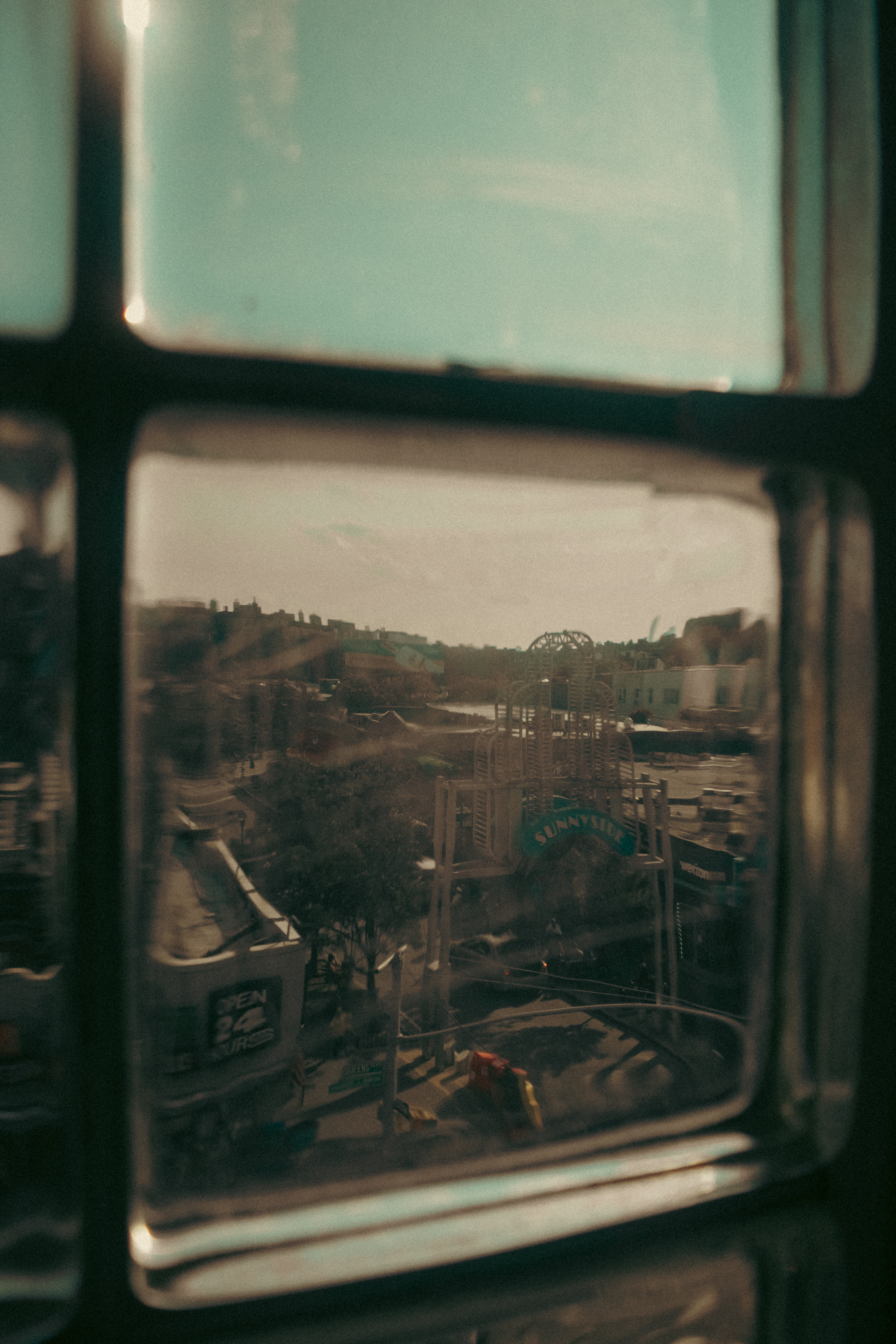 Film Through Cube Window