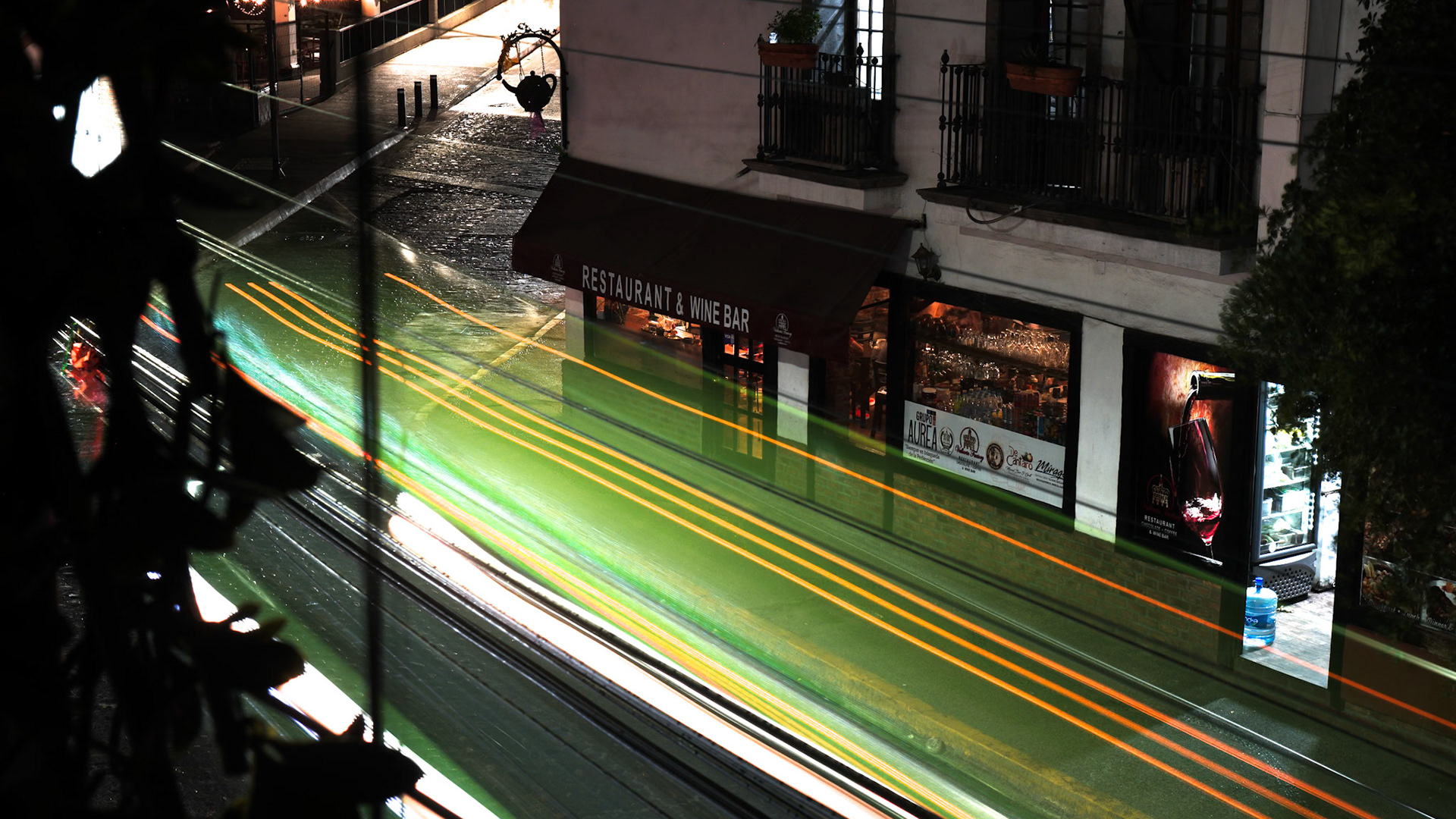 Bus streaks