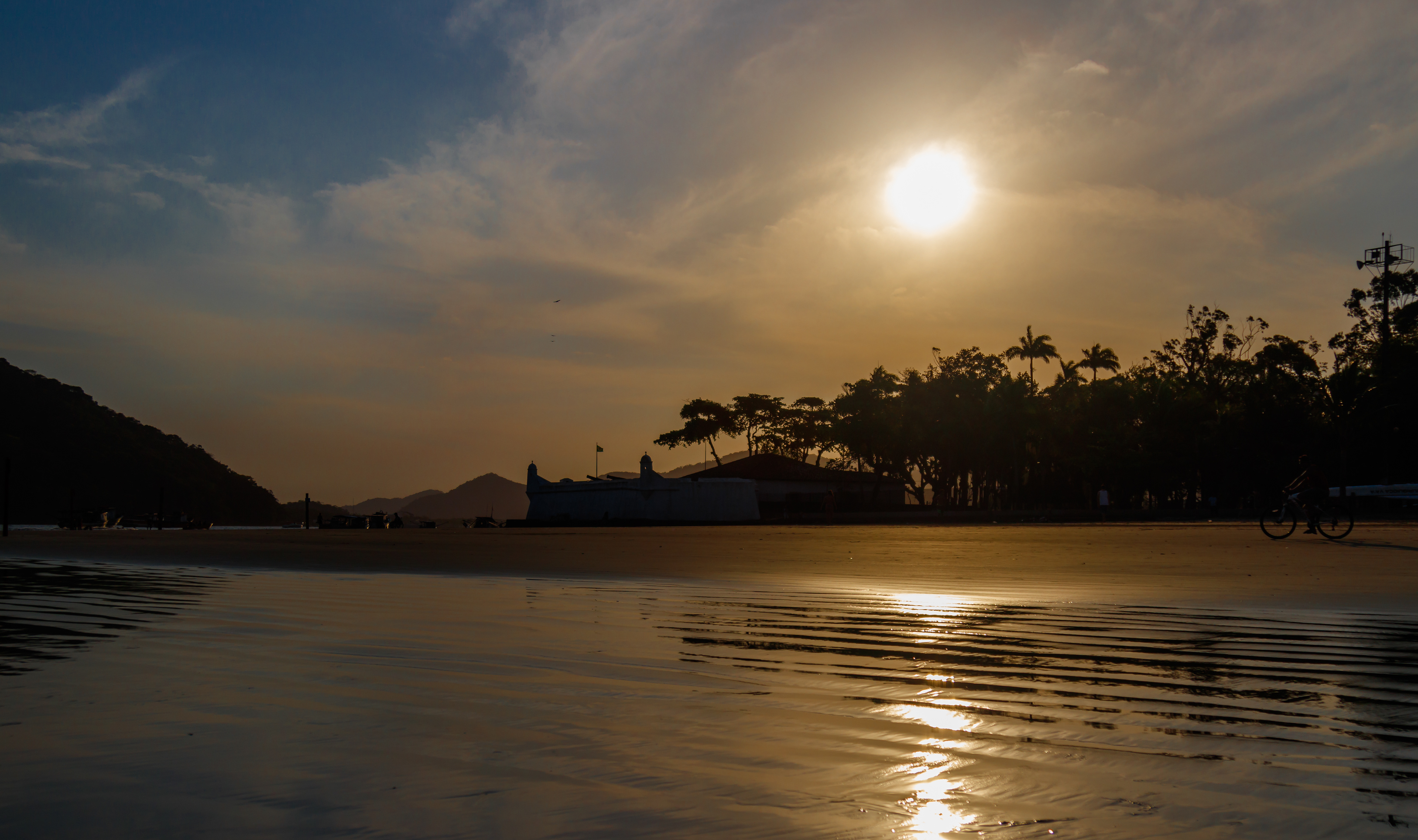 Praia da Enseada - Bertioga SP