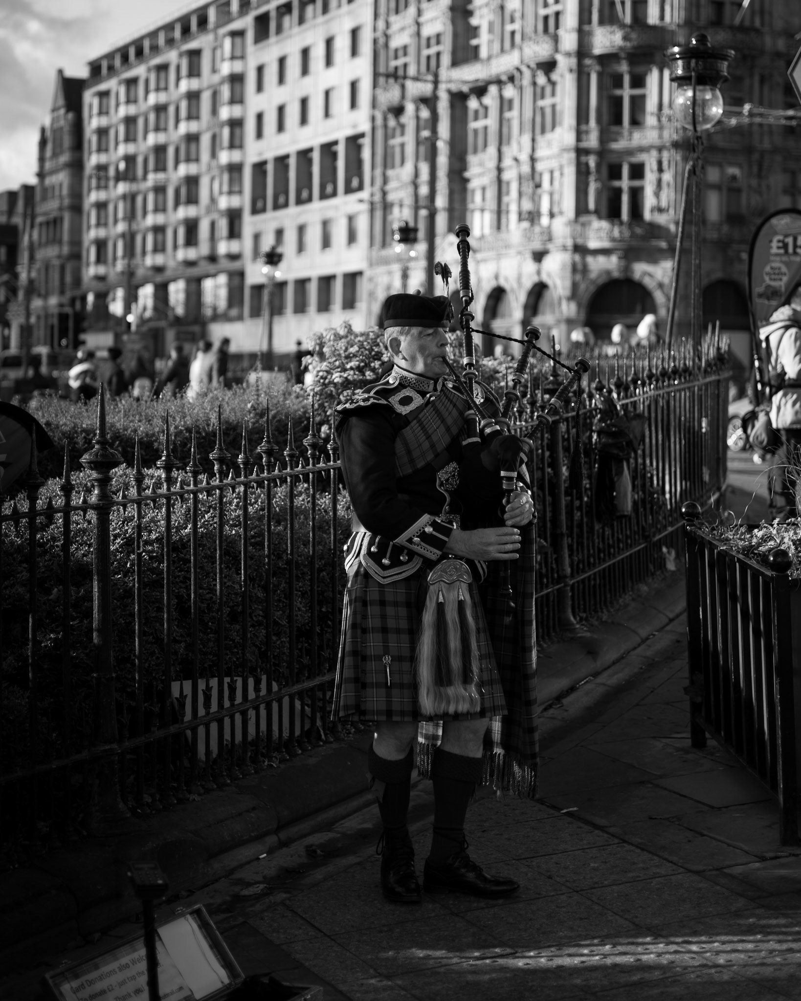 Edinburgh, Scotland - shot on Canon R6 (2023)