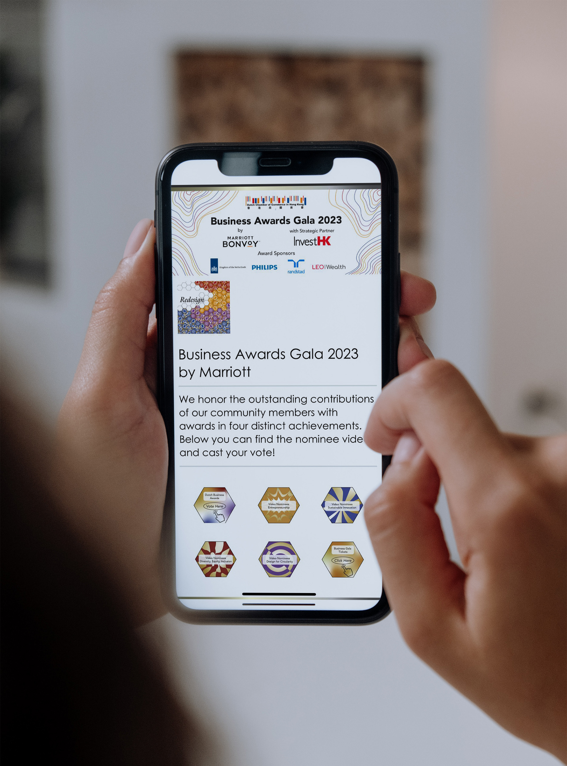 Online platform mockup