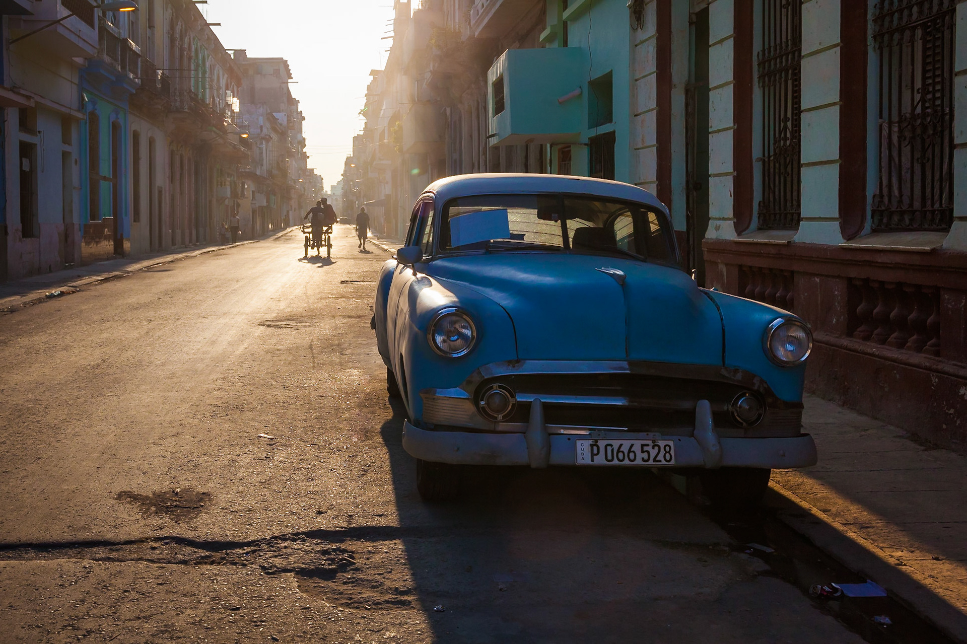 Vintage car in Centro Havana, Cuba