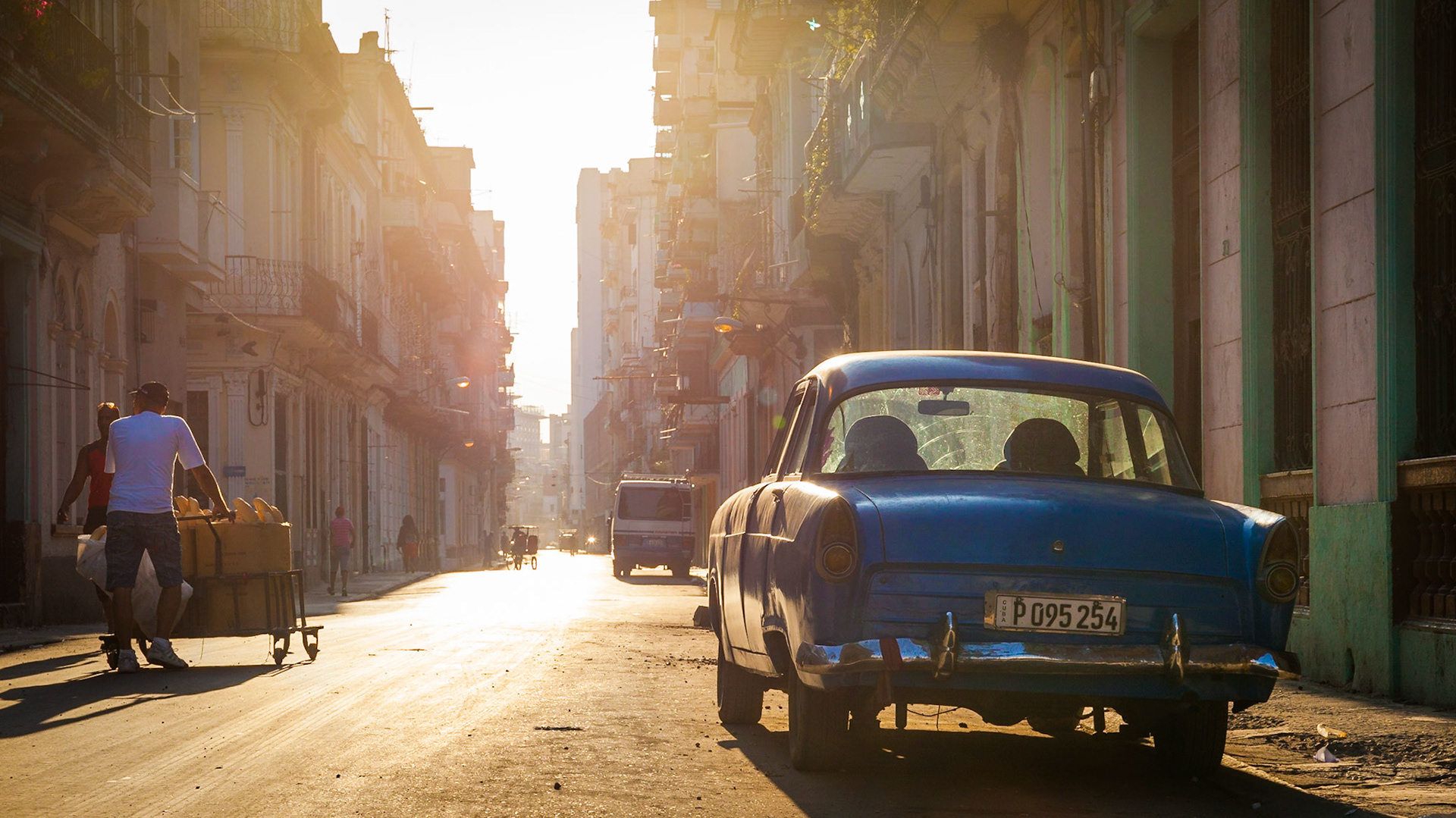 Morning street scene in Centro Havana, Cuba