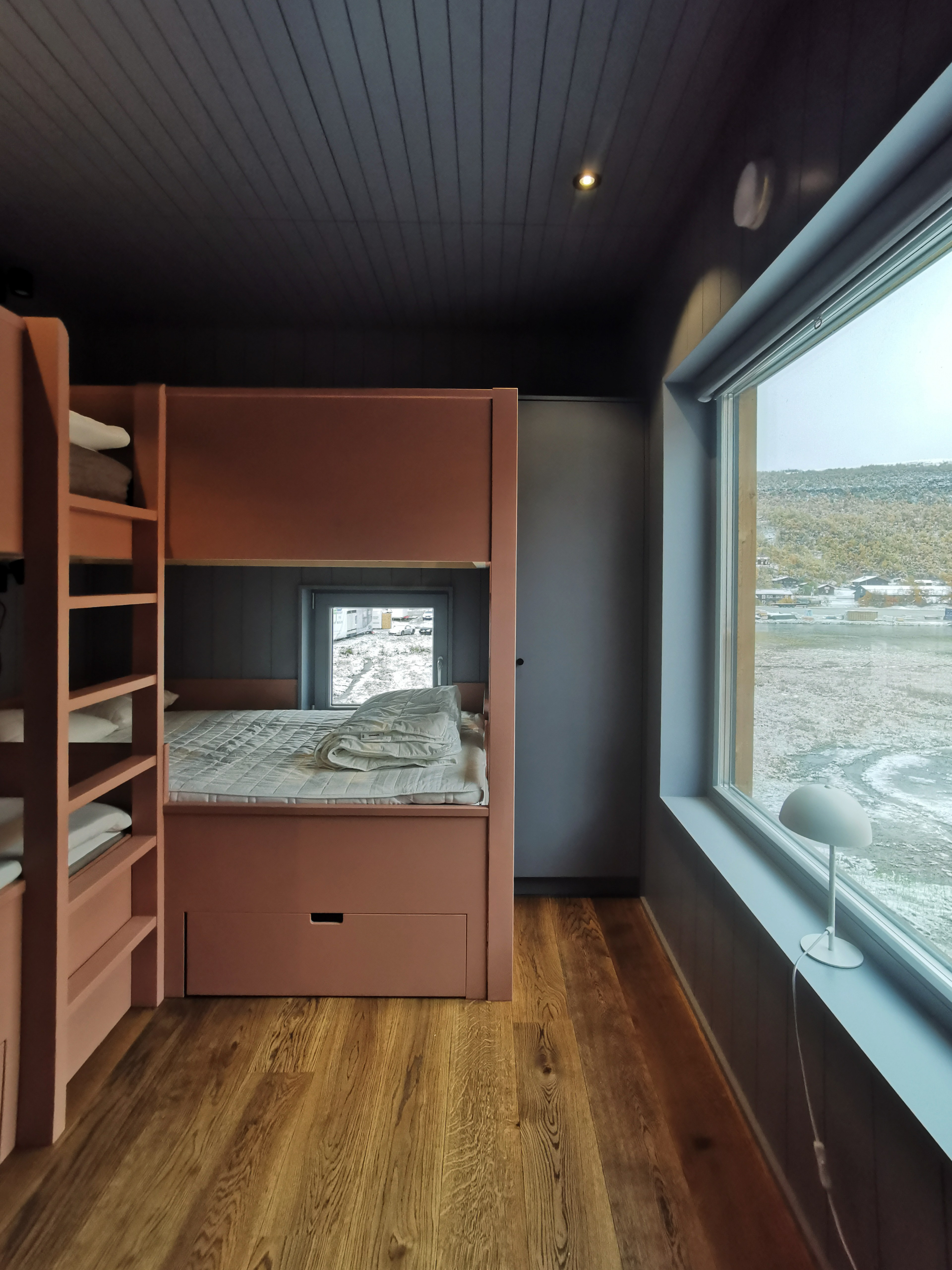 As a interior architect and carpenter i made theese bunkbeds