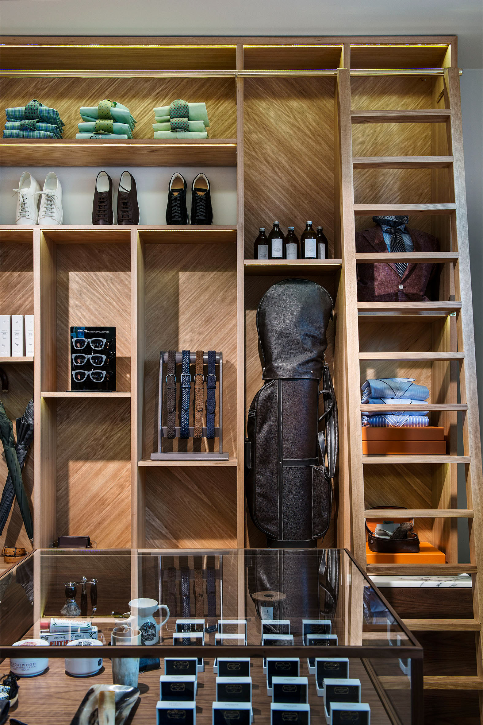 As an interior architect at koncept we desiged this shop called Rose & Born in Stockholm 2015