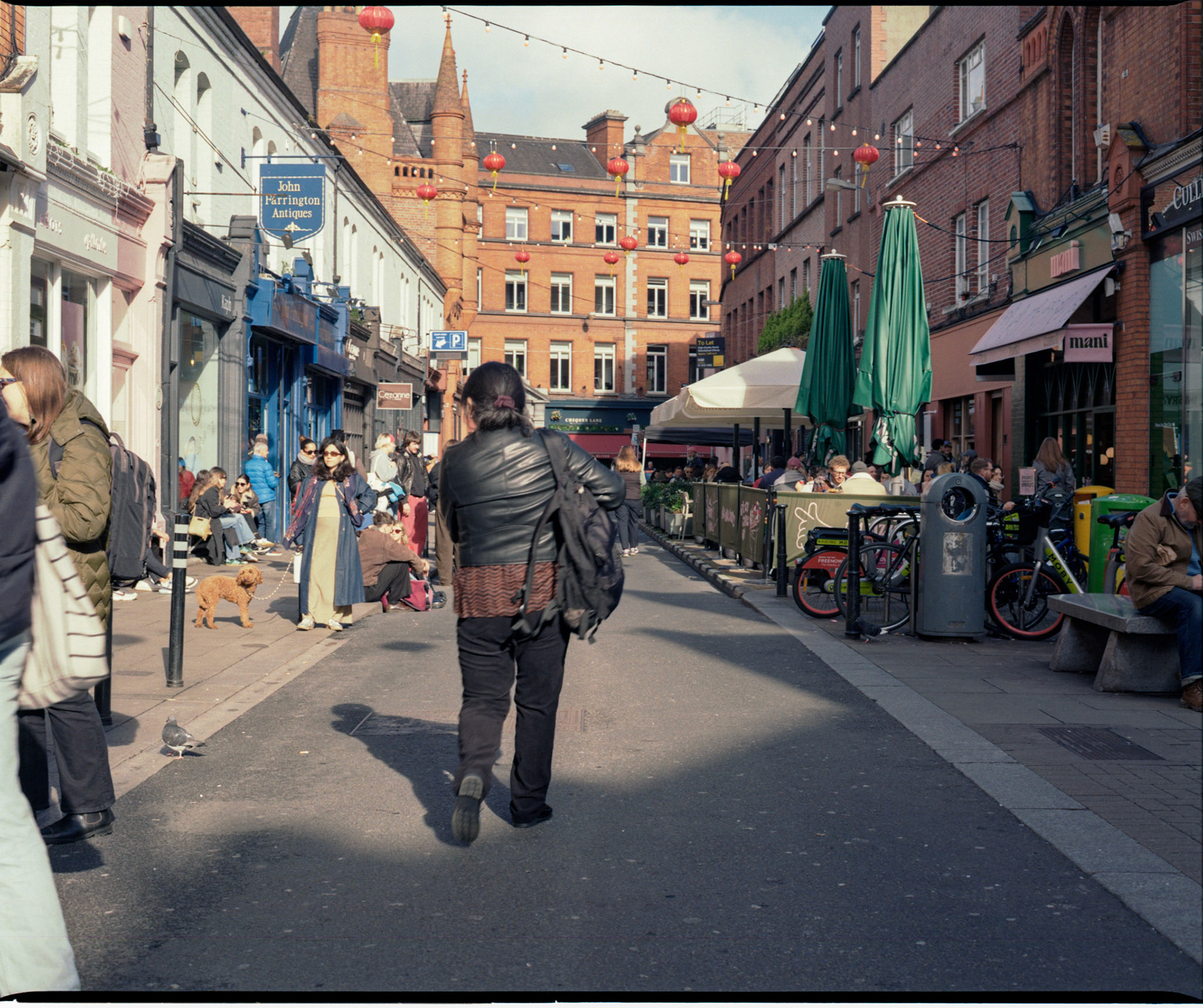 Dublin - Kodak Gold. Mamiya RB67
