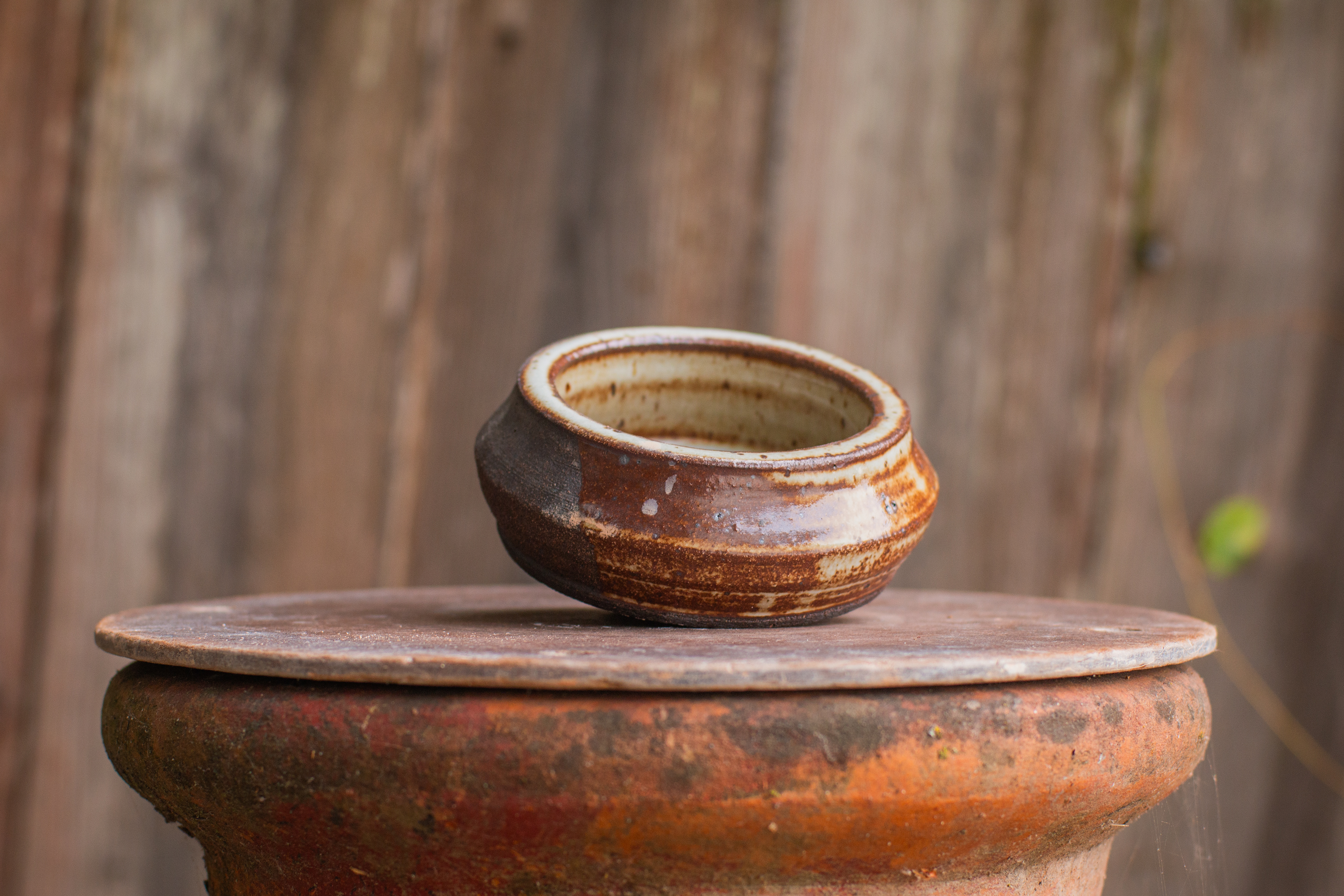 Rust Mottled Wide Jar 2