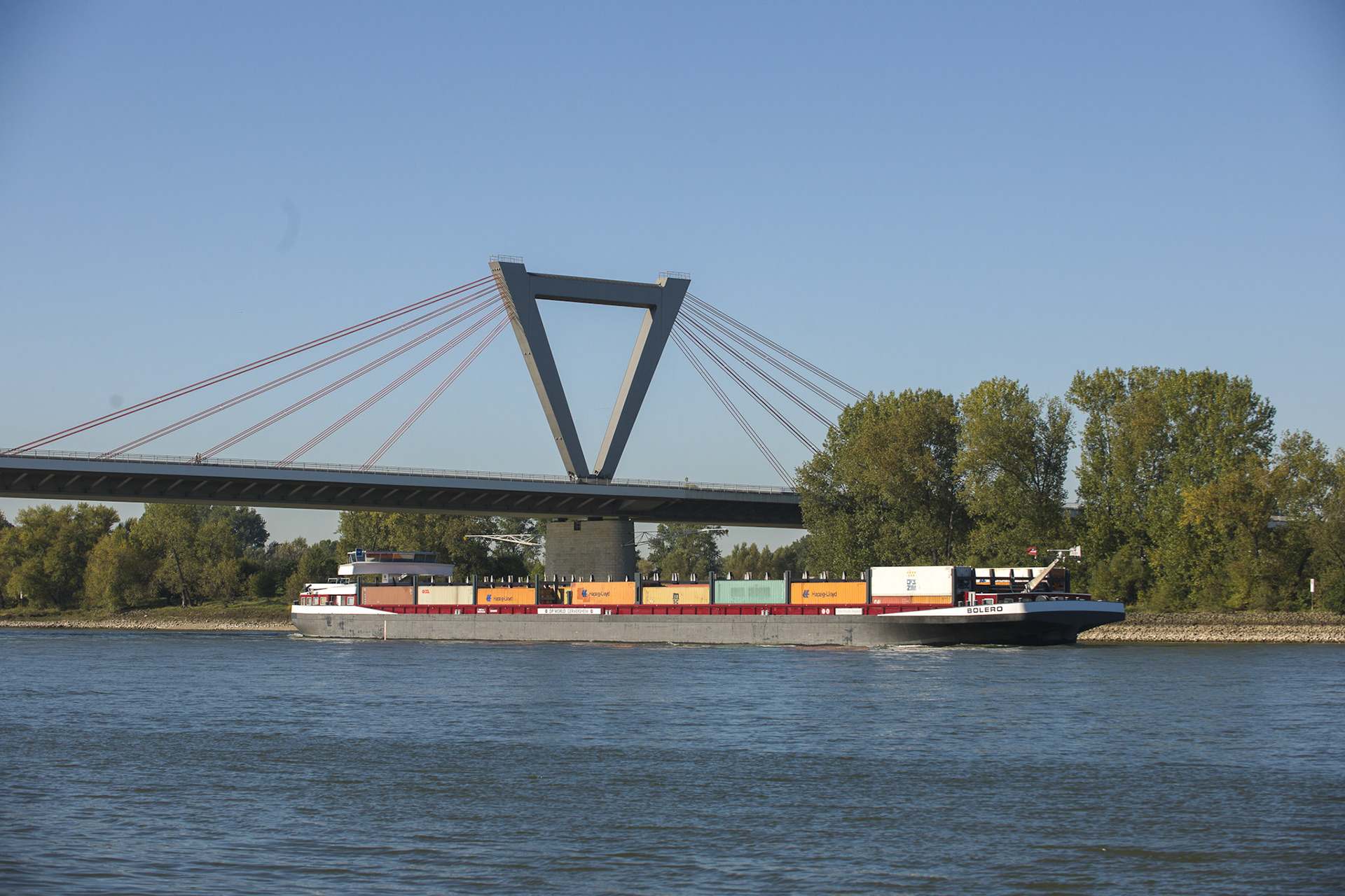 Flughafenbrücke