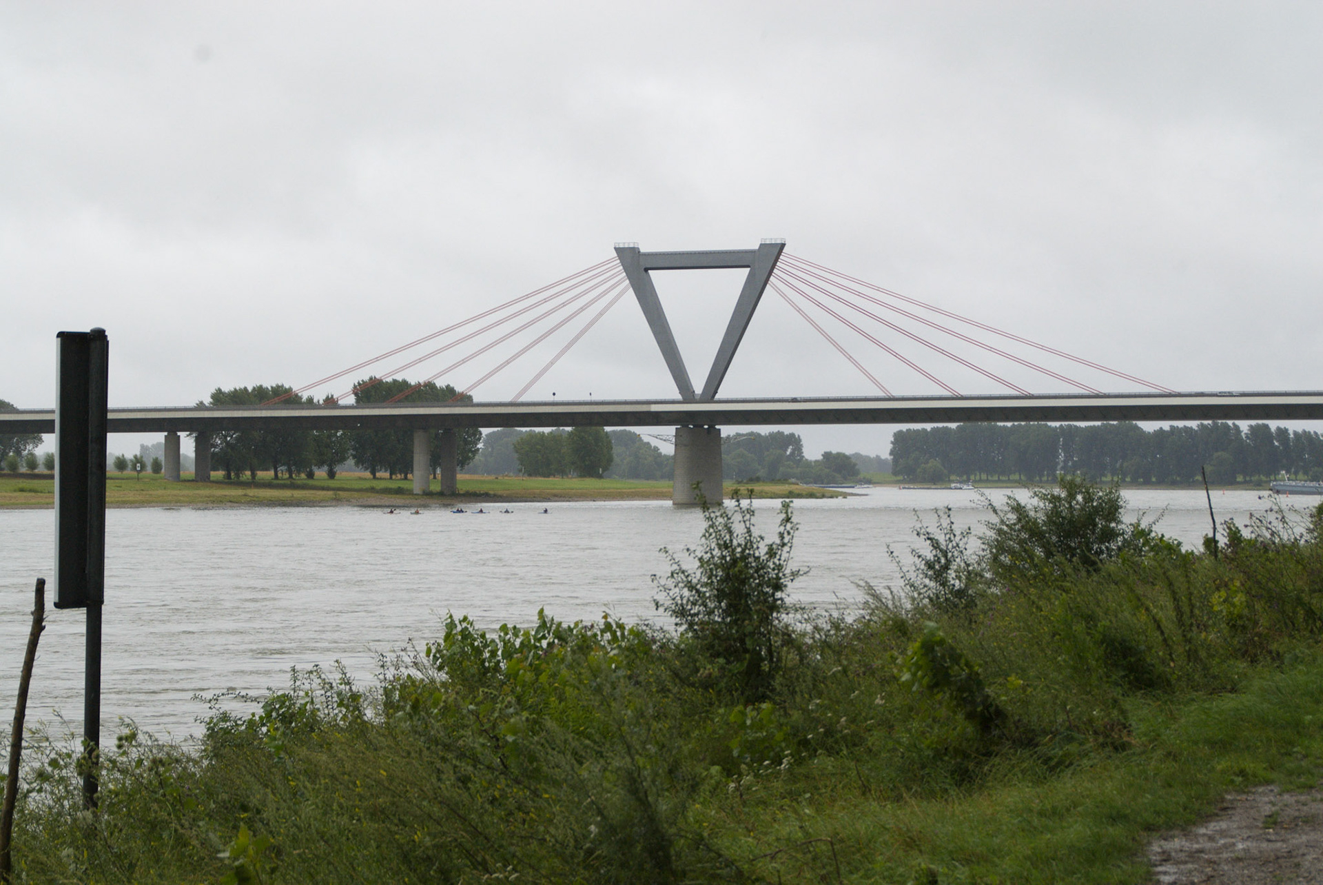 Flughafenbrücke