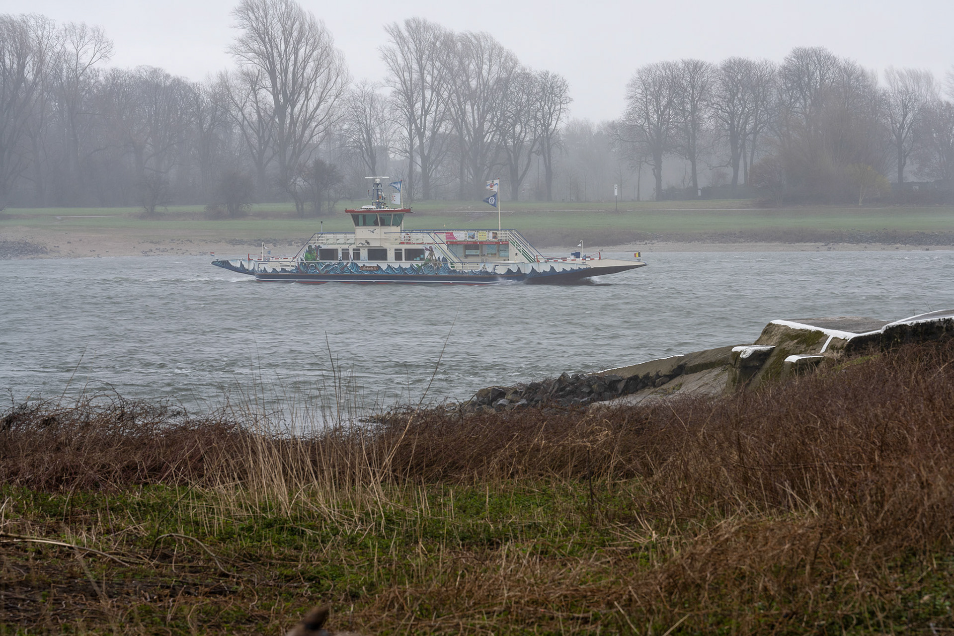 Rhein bei Langs-Kierst