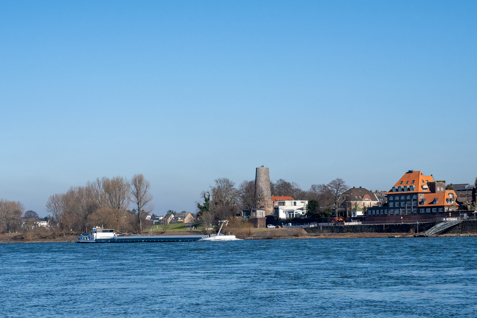 Rhein bei Langs-Kierst