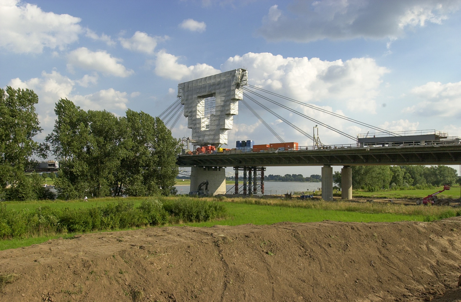 Flughafenbrücke