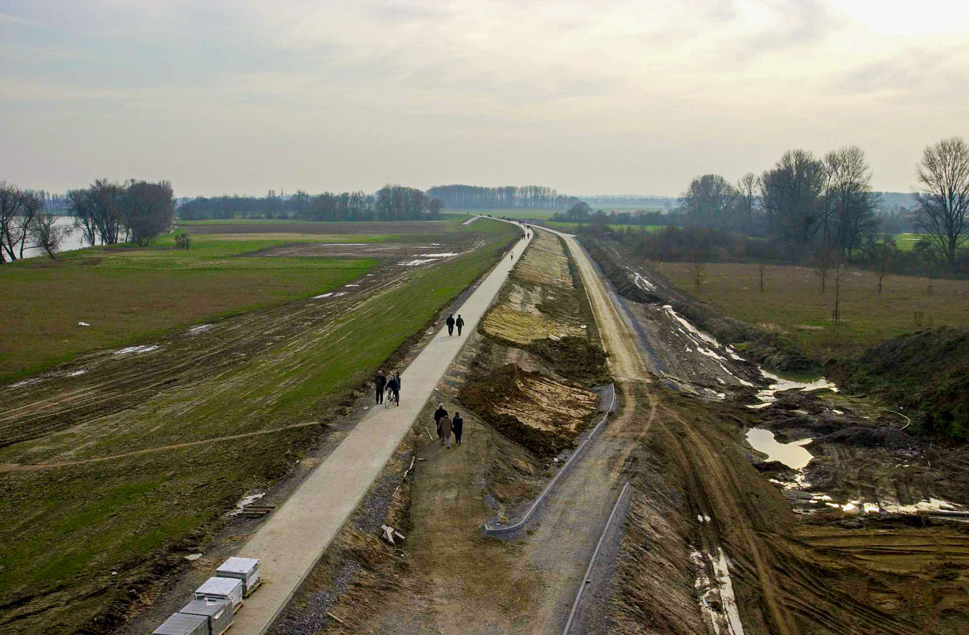 Flughafenbrücke