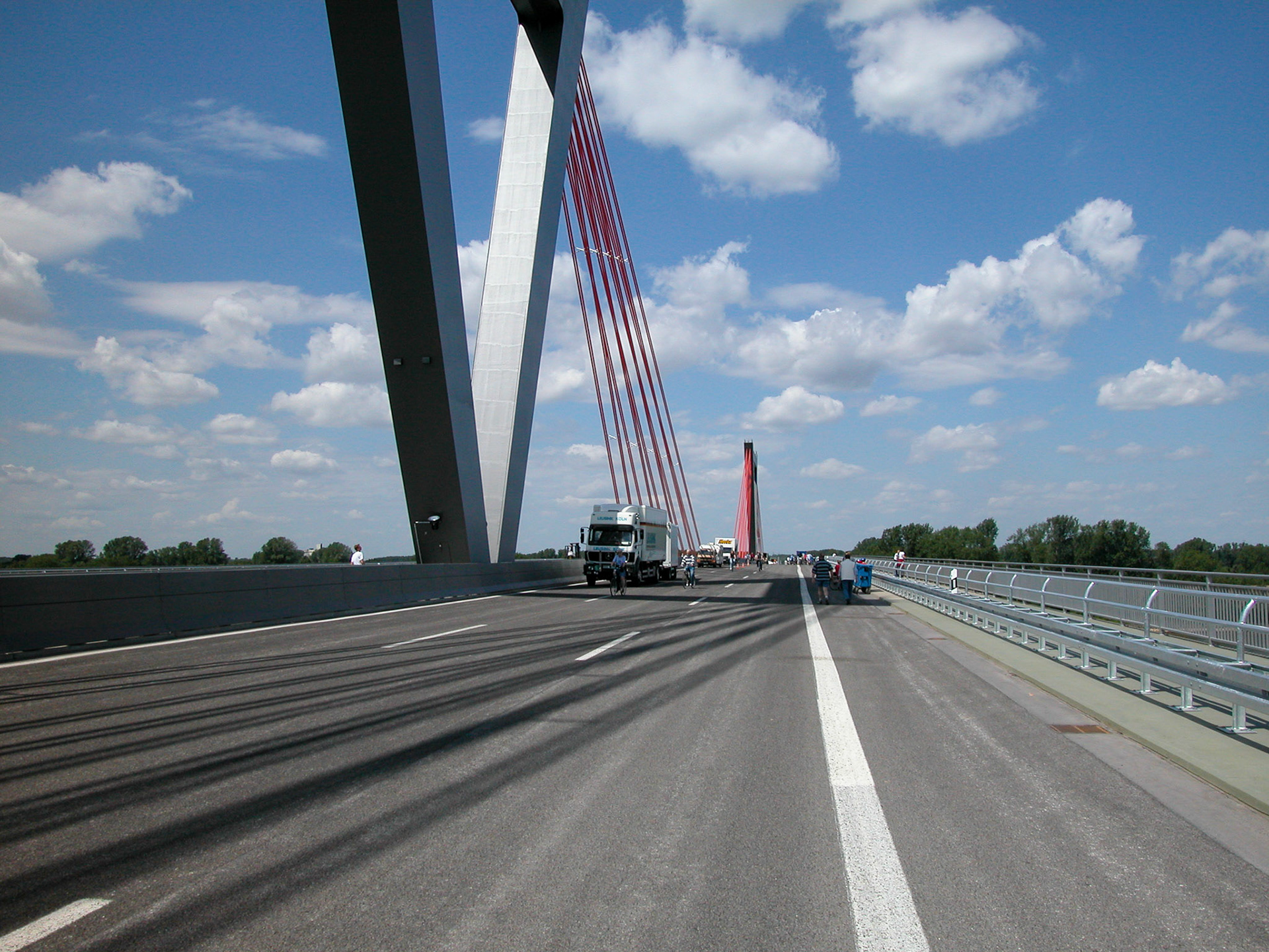 Flughafenbrücke