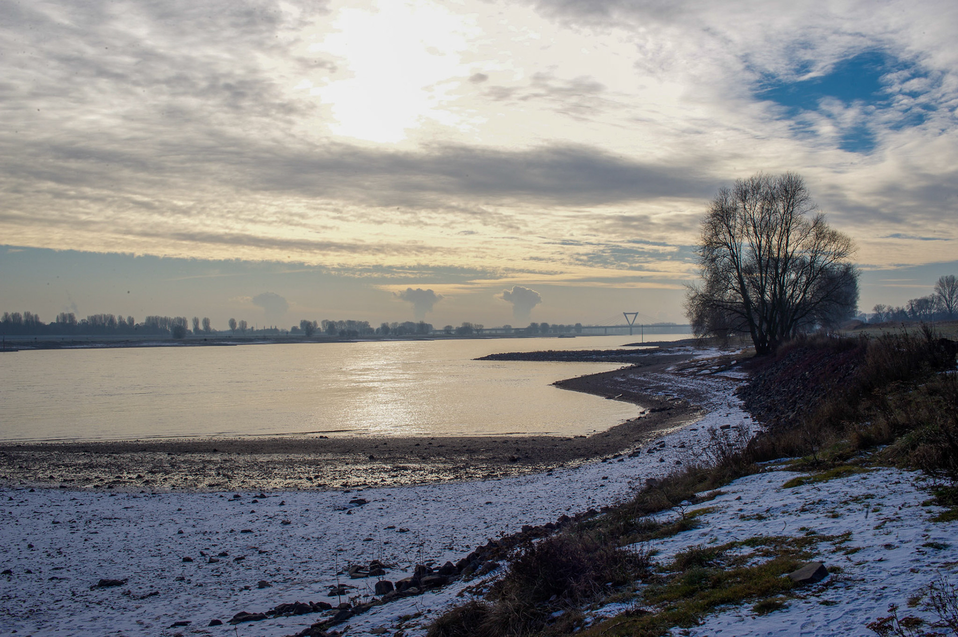 Rhein bei Langs-Kierst