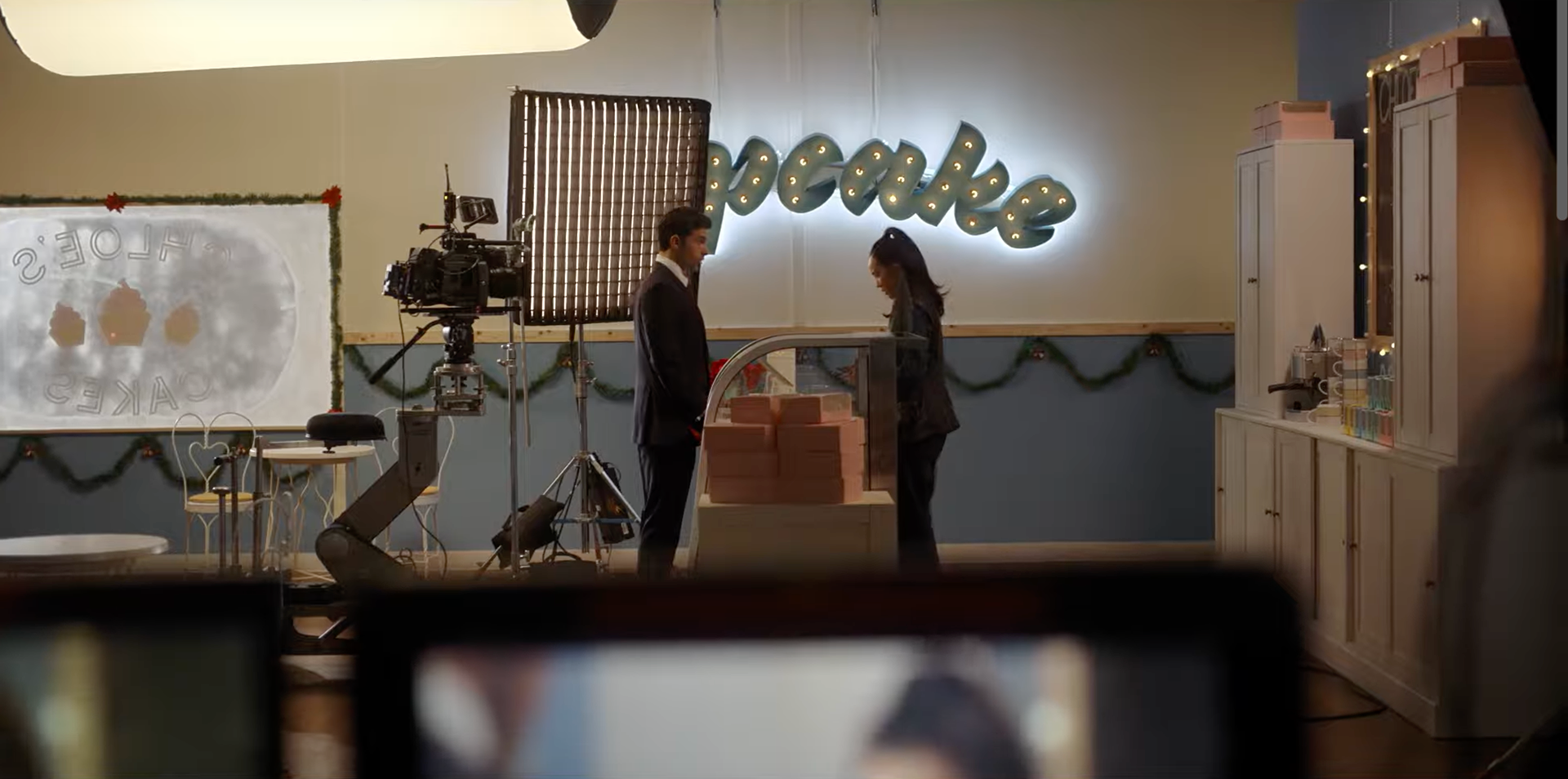 "A Hollywood Christmas", Copyright HBO MAX / Warner Brothers