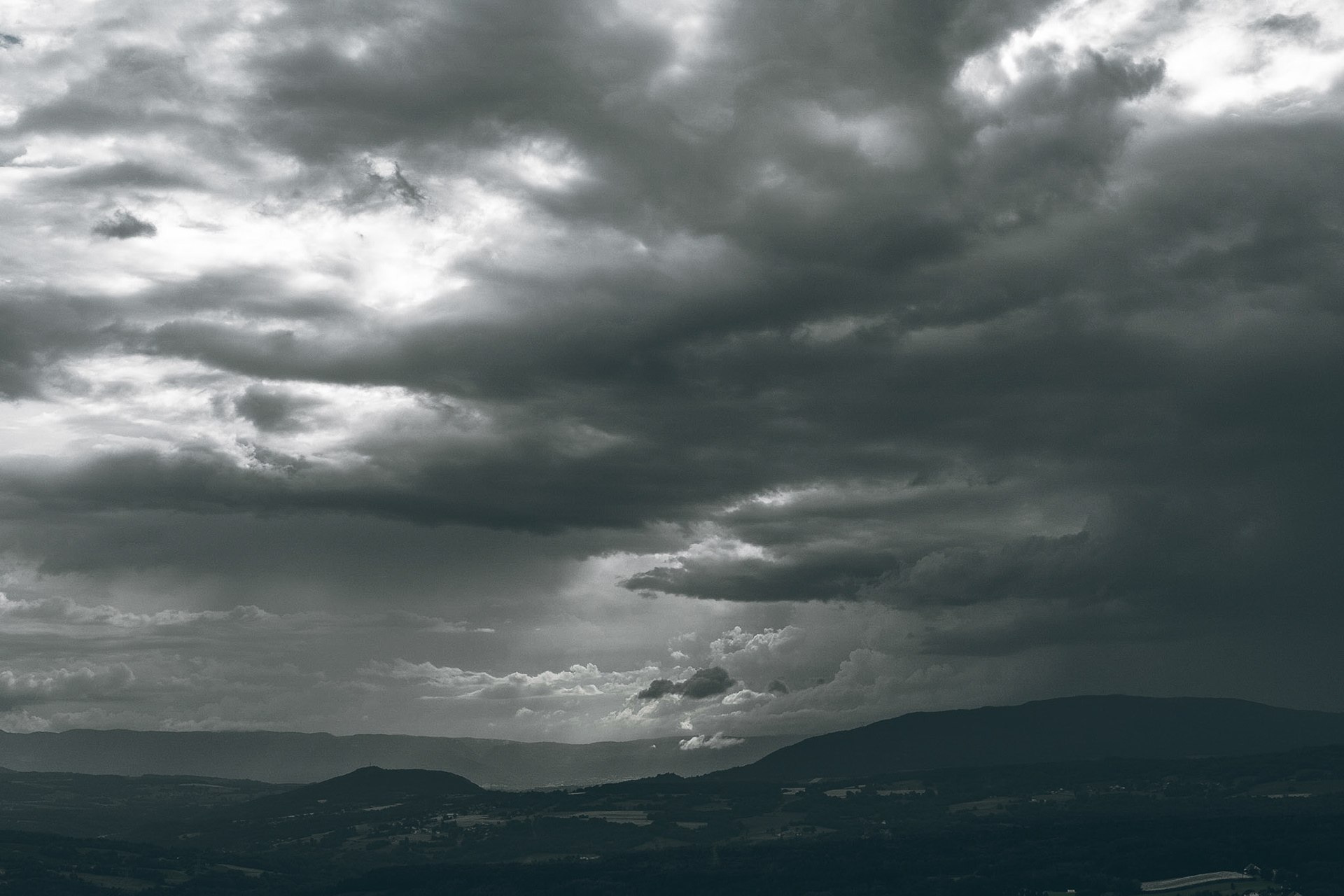Beyond the Lake Geneva basin