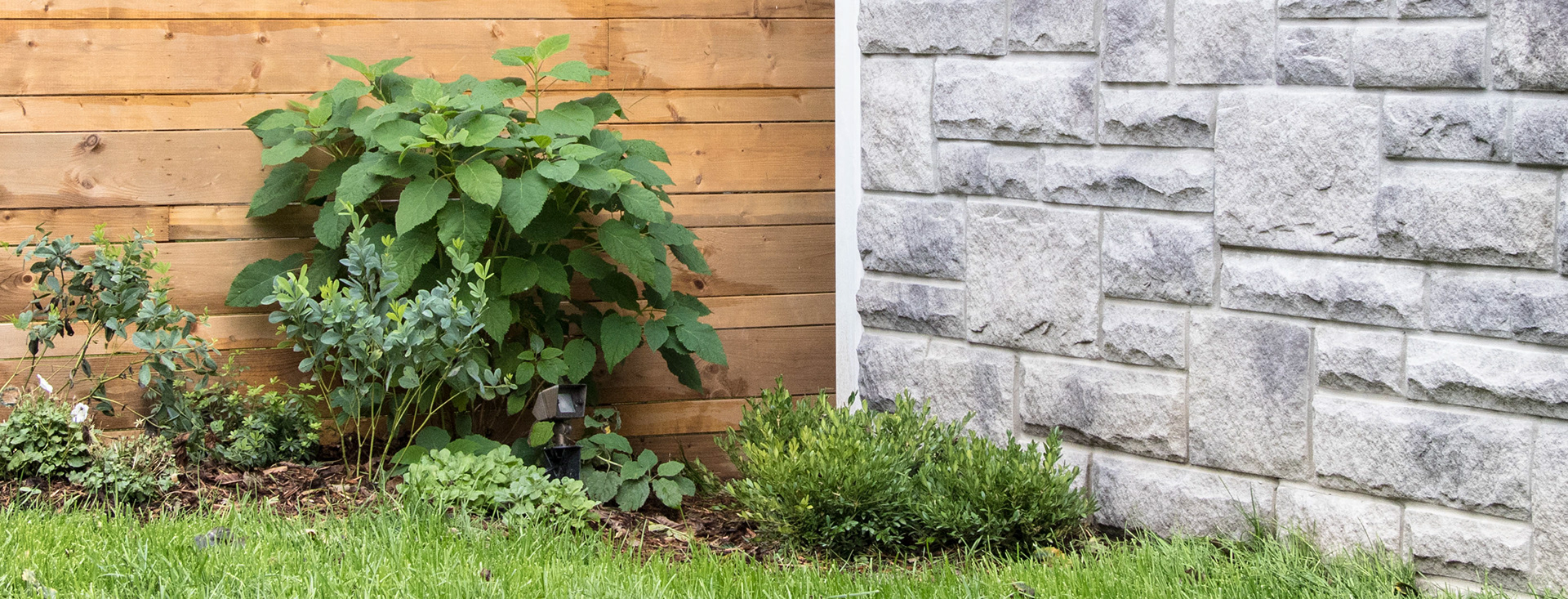 Leaside Landscaping - Toronto, ON