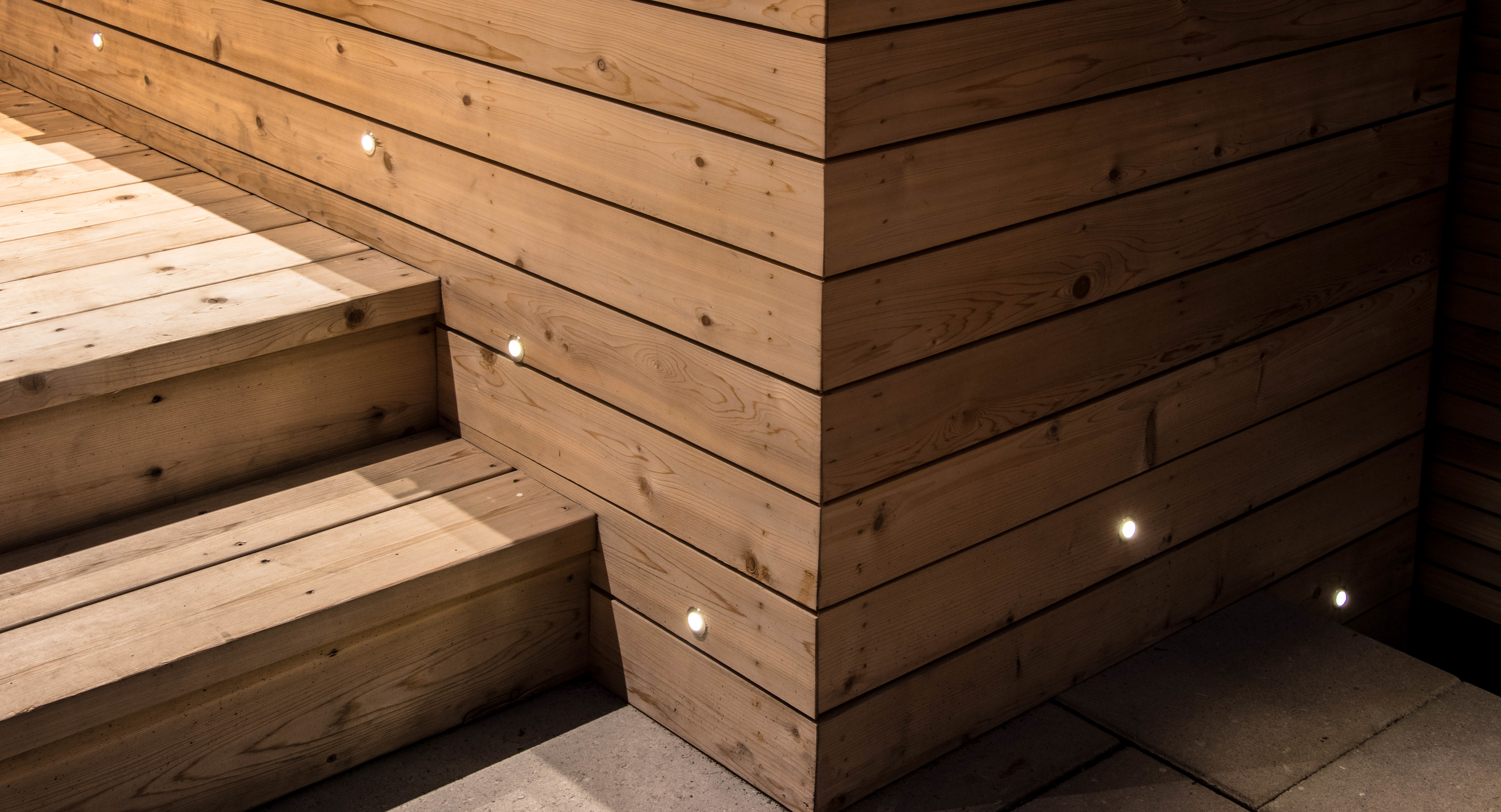 Leaside Landscaping - Toronto, ON